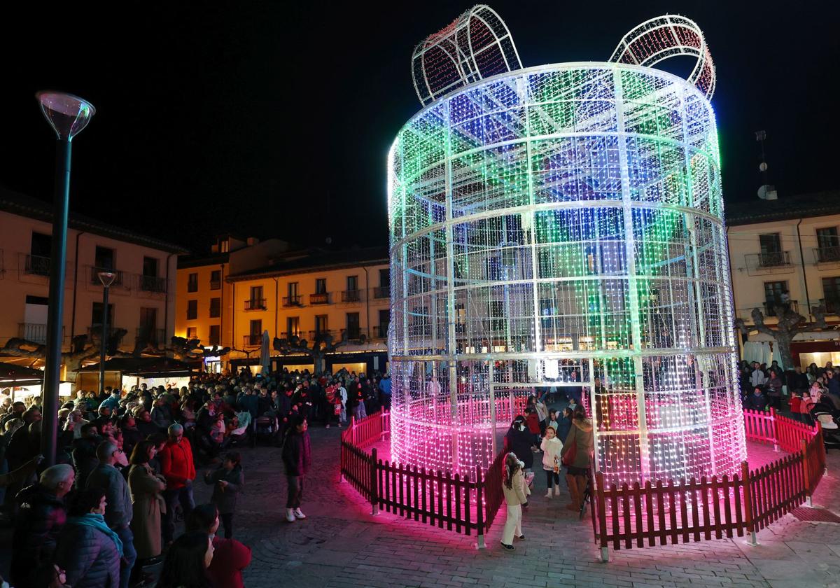 El gran regalo luminoso de la Plaza Mayor.