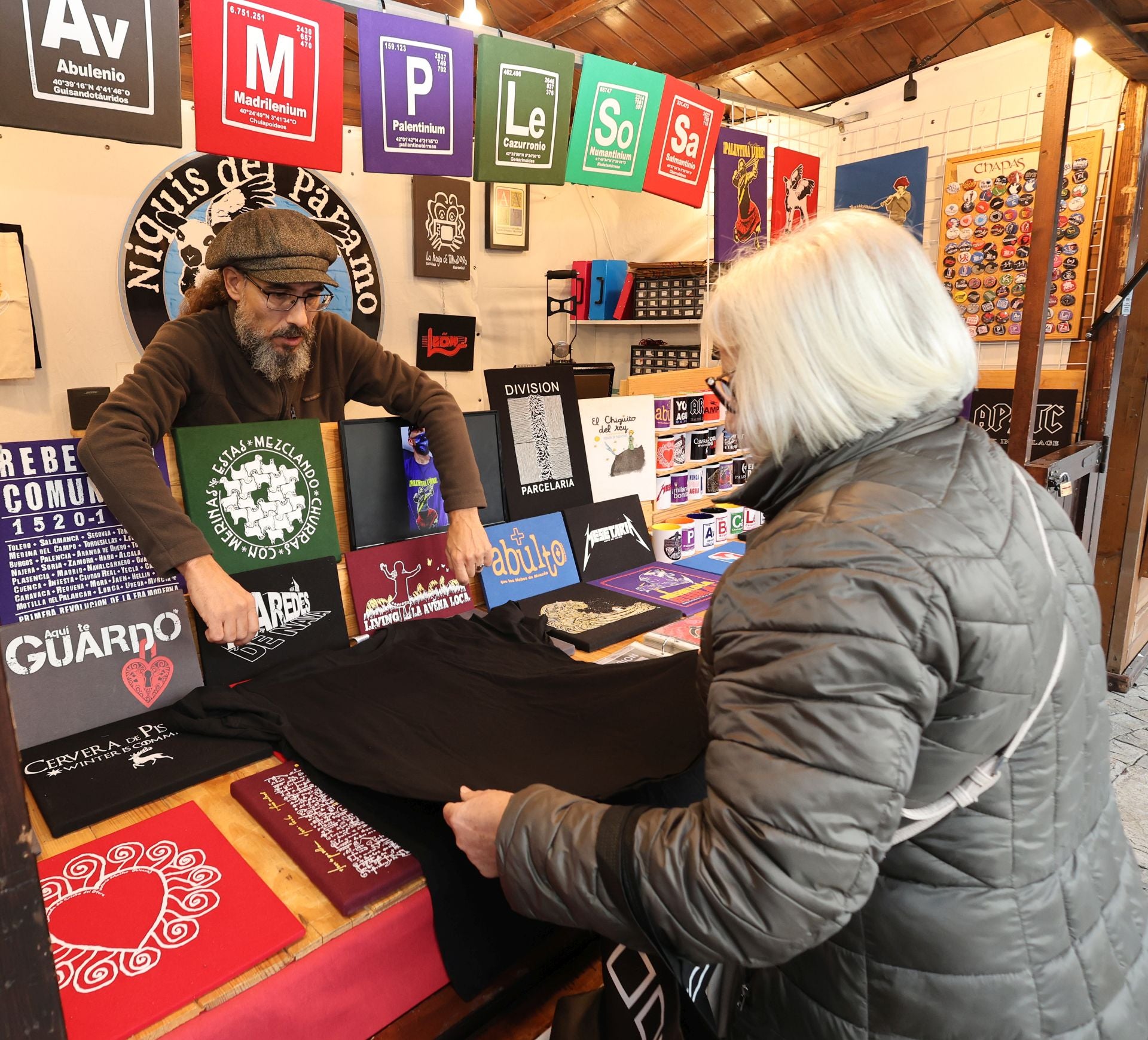 Un mercado para alegrar la Navidad en Palencia