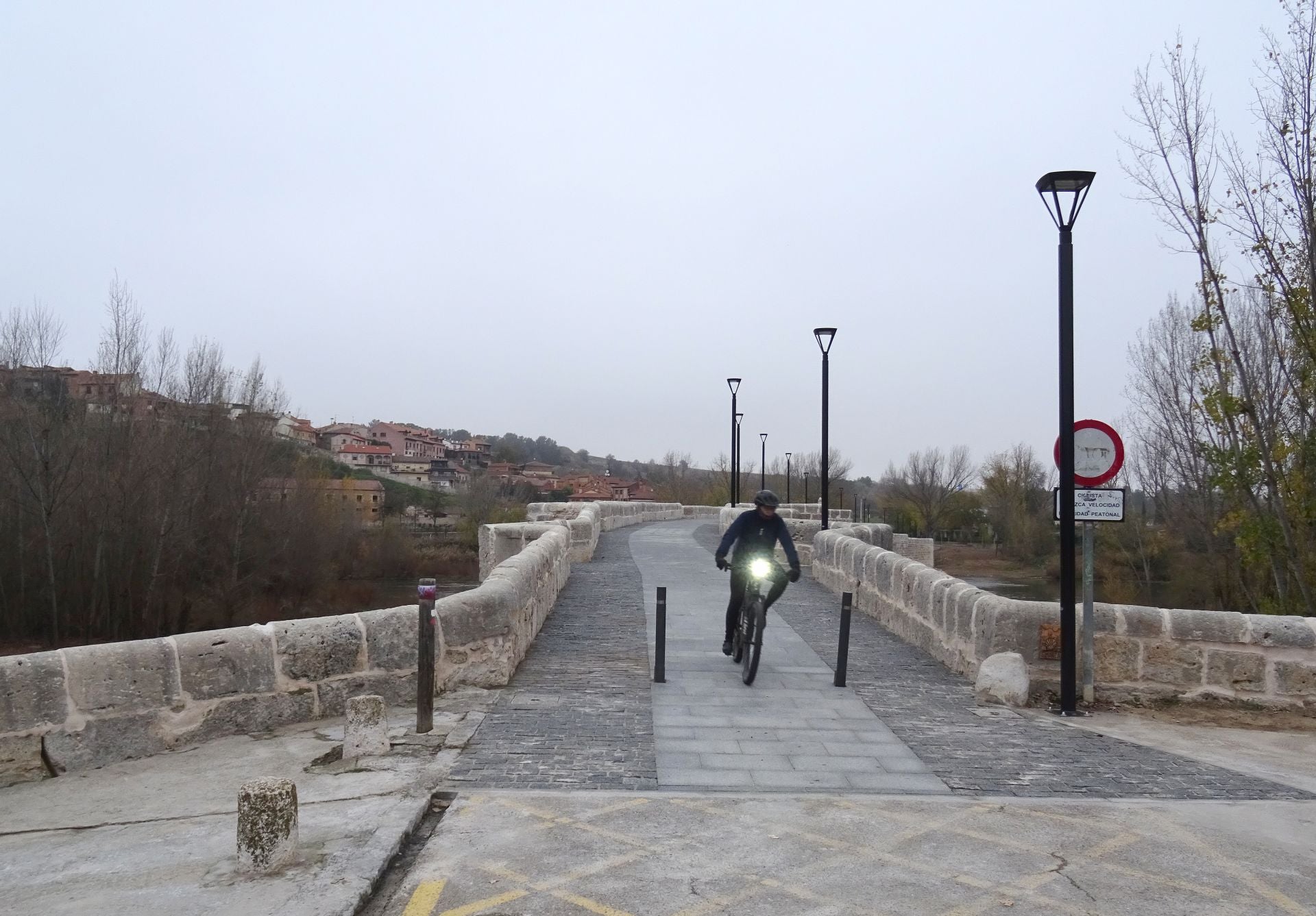 La reapertura del puente medieval de Simancas