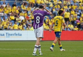 Kike Pérez lamenta una oportunidad fallada tras acción individual de Lucas Rosa.