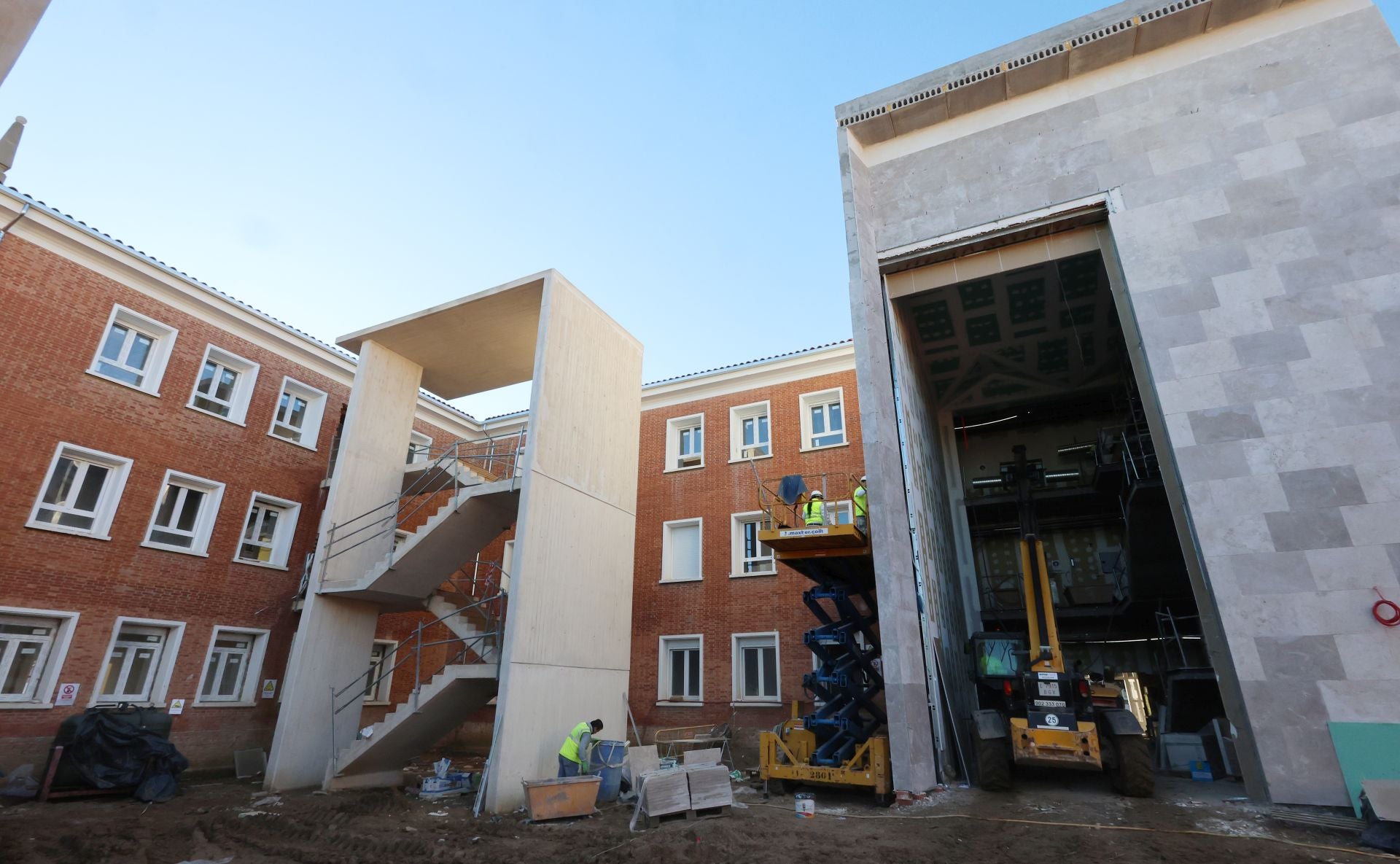 Así se desarrollan las obras de la Escuela de Enfermería