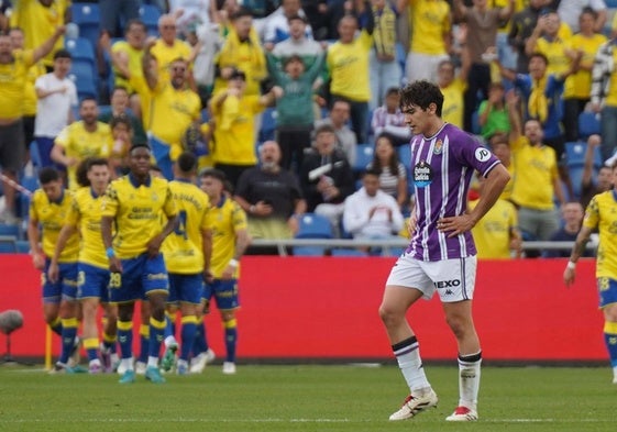 Las imágenes del partido entre Las Palmas y el Real Valladolid