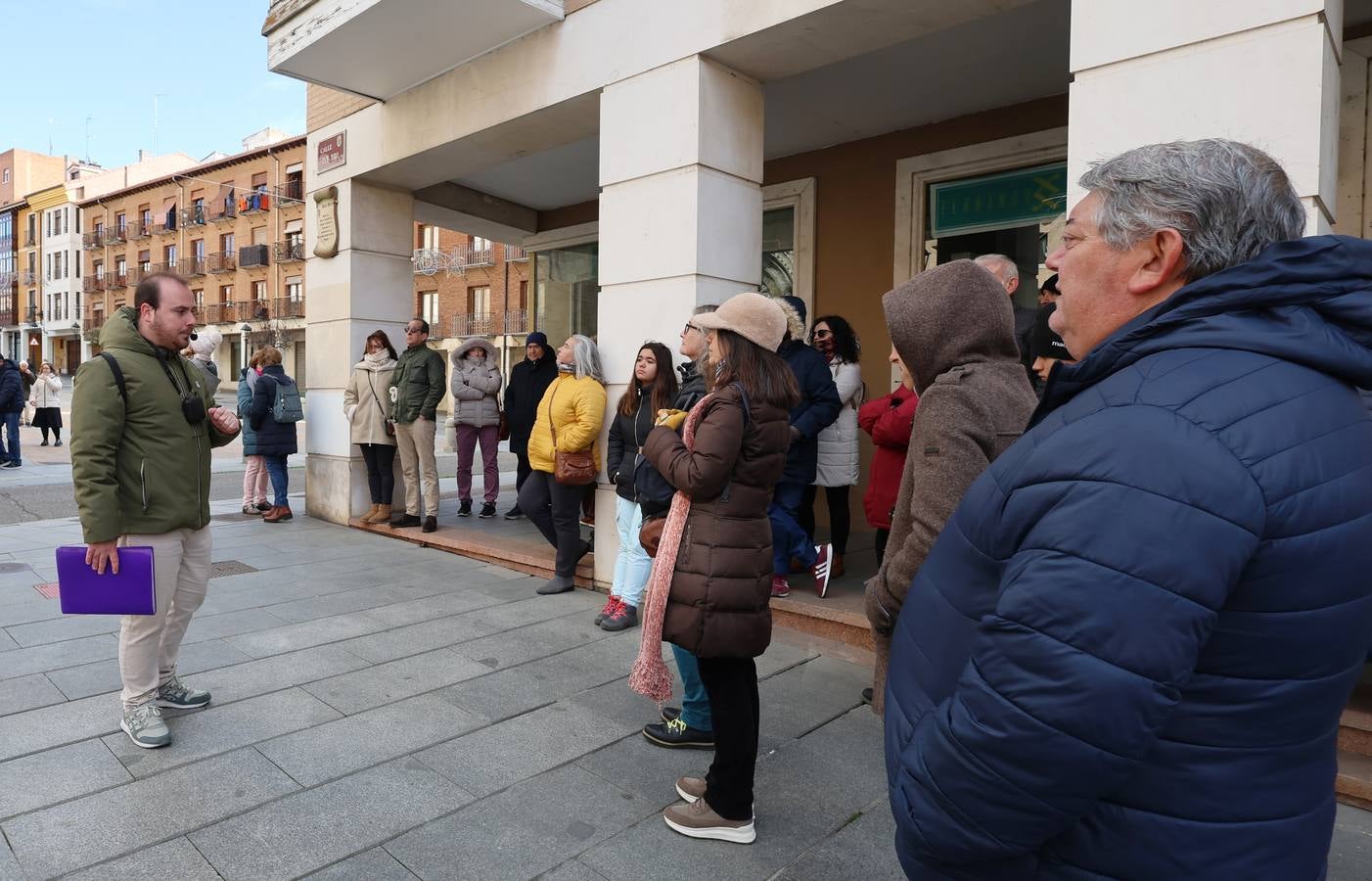 Los turistas colman Palencia en el puente de la Constitución