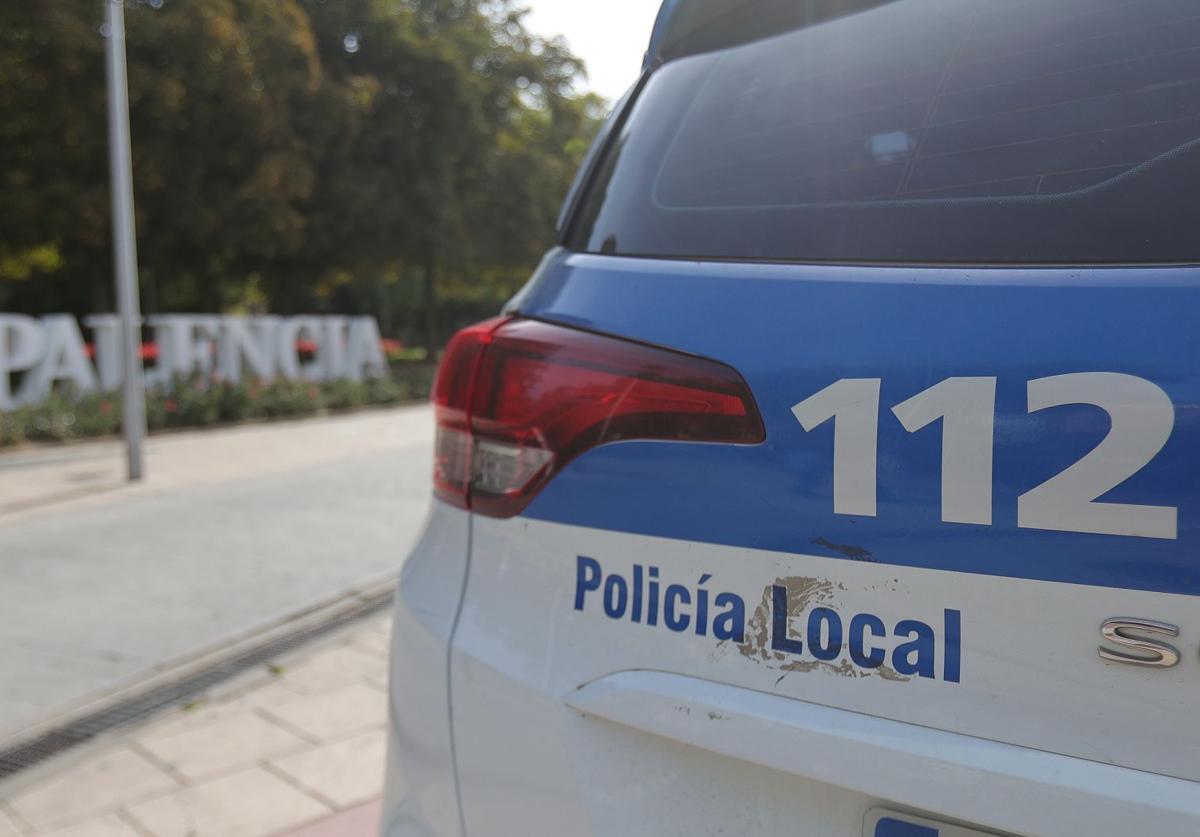 Mordido en la mano al separar a un perro suelto que estaba atacando al suyo