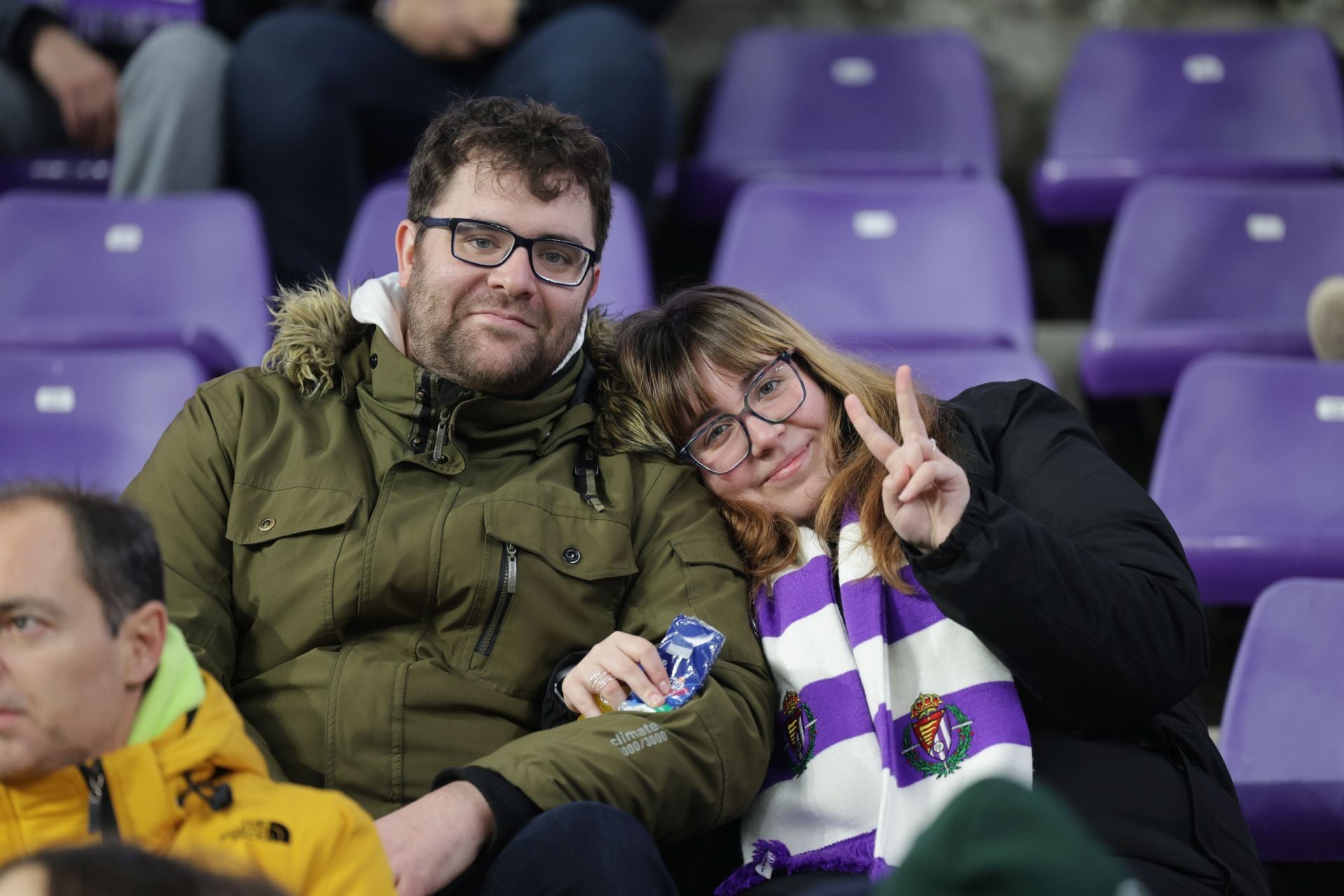 Búscate en la grada del estadio José Zorrilla (2/4)