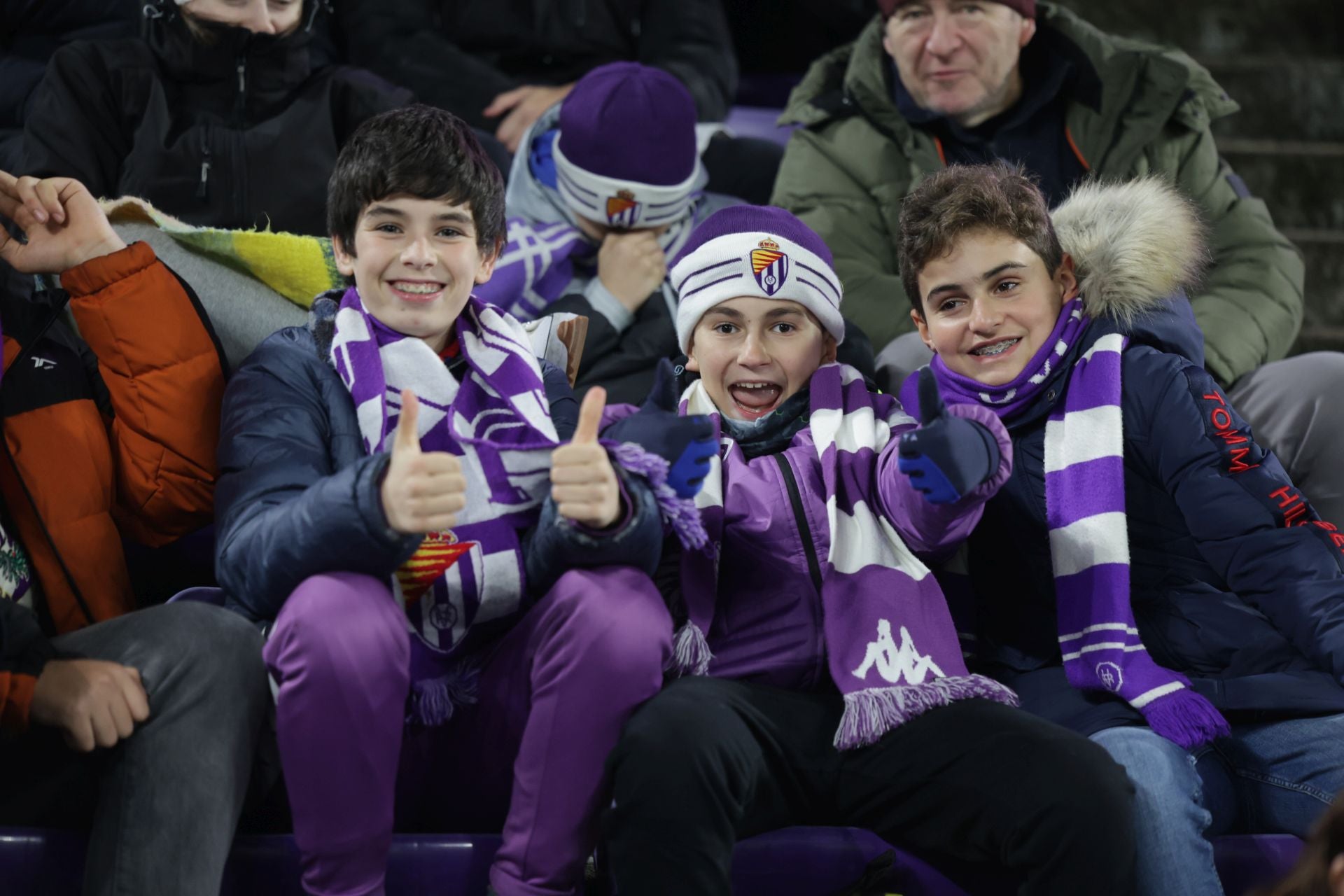 Búscate en la grada del estadio José Zorrilla (2/4)