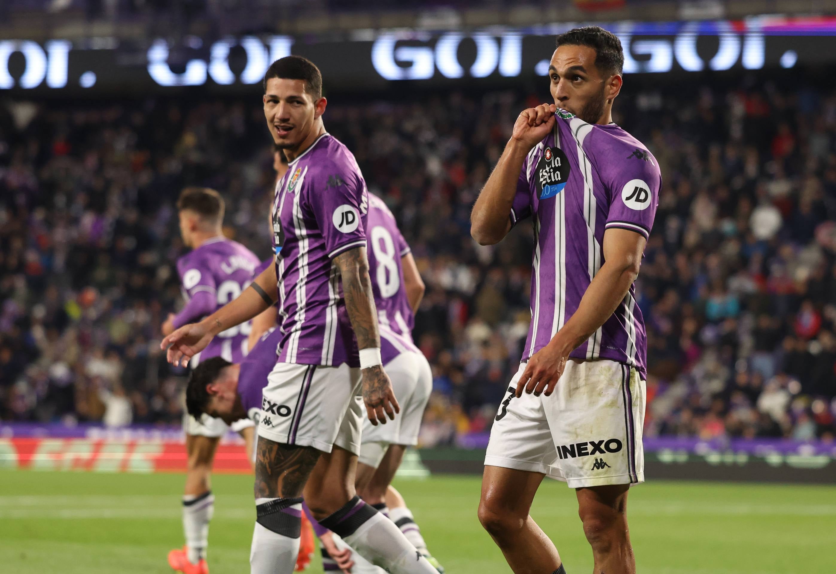 El triunfo del Real Valladolid ante el Valencia, en imágenes