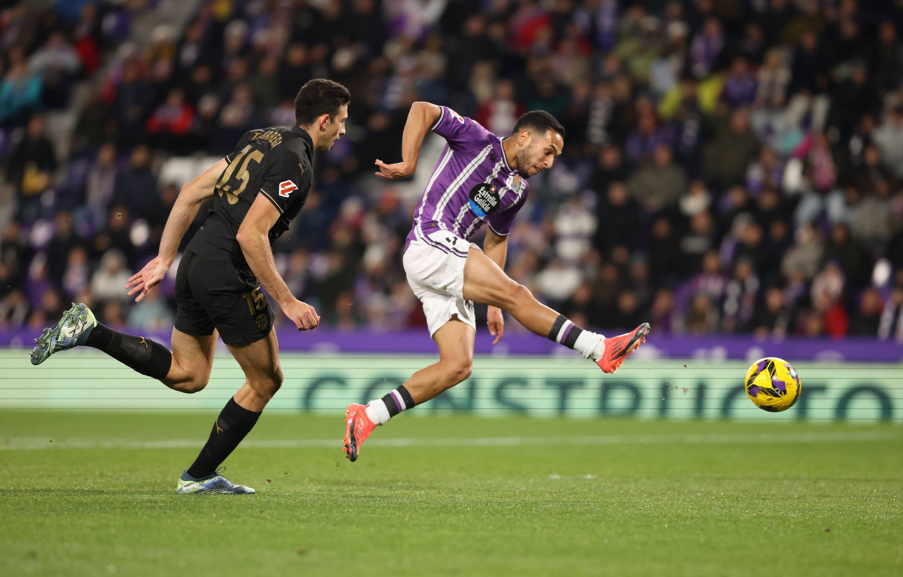 El triunfo del Real Valladolid ante el Valencia, en imágenes