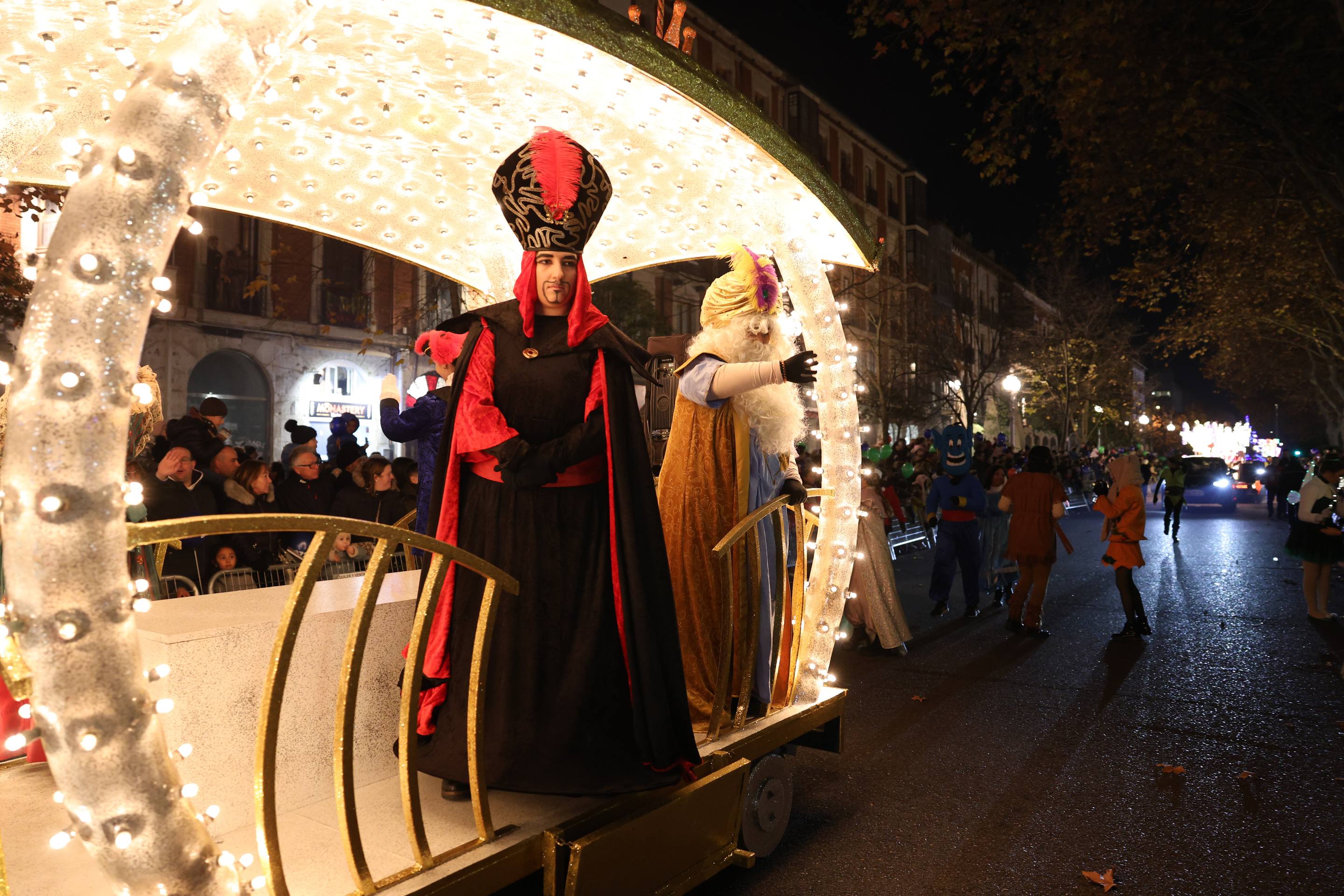 Las imágenes de la Cabalgata de Papa Noel en Valladolid