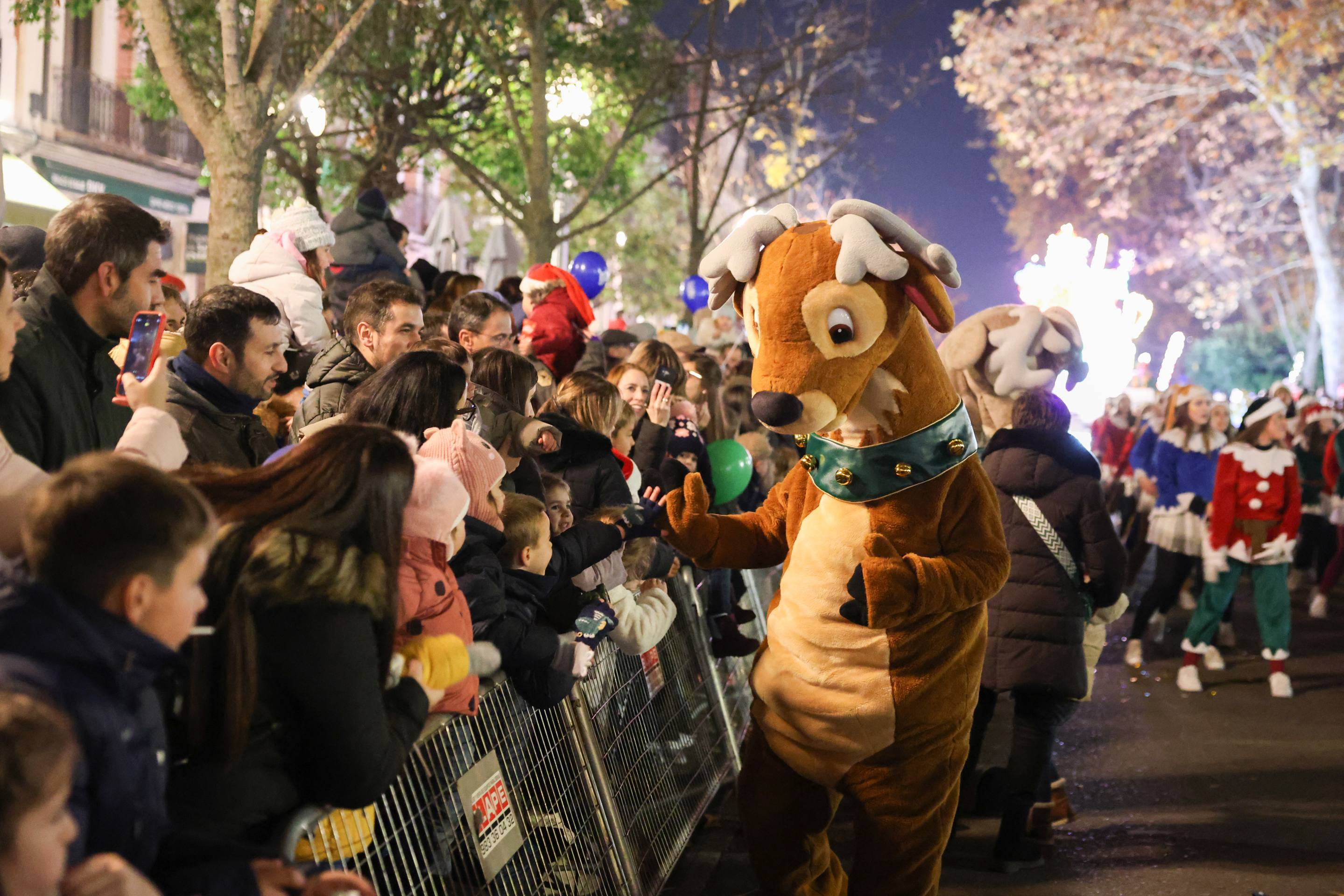 Las imágenes de la Cabalgata de Papa Noel en Valladolid