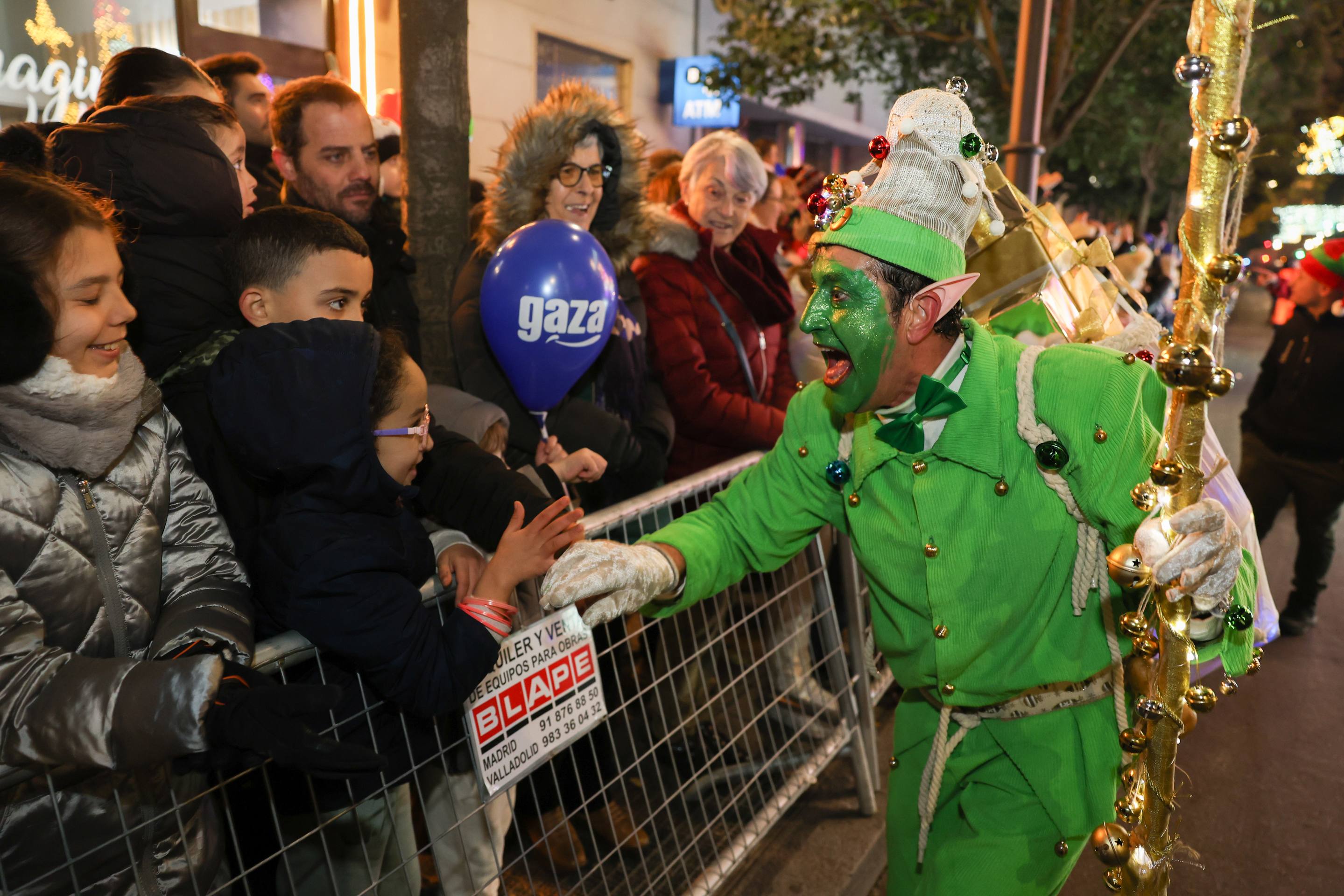 Las imágenes de la Cabalgata de Papa Noel en Valladolid