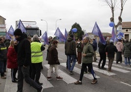 Imágenes de la protesta por la A-11 celebrada este domingo en Peñafiel