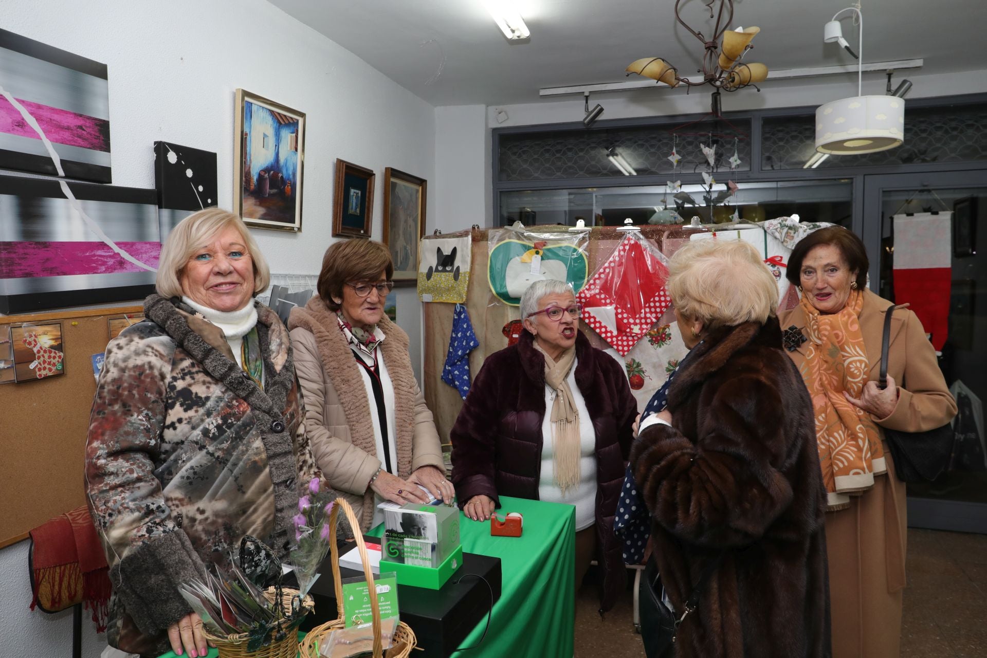 Un mercadillo ya esperado en la Navidad de Palencia