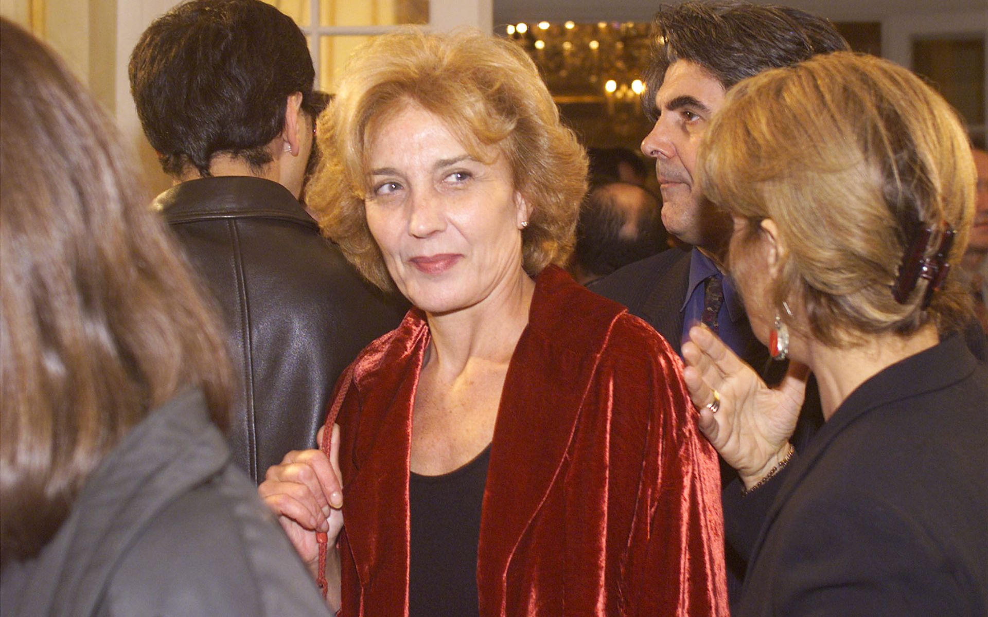 Marisa Paredes en la presentación de la 46 edición de la Semana Internacional de Cine de Valladolid (2001)