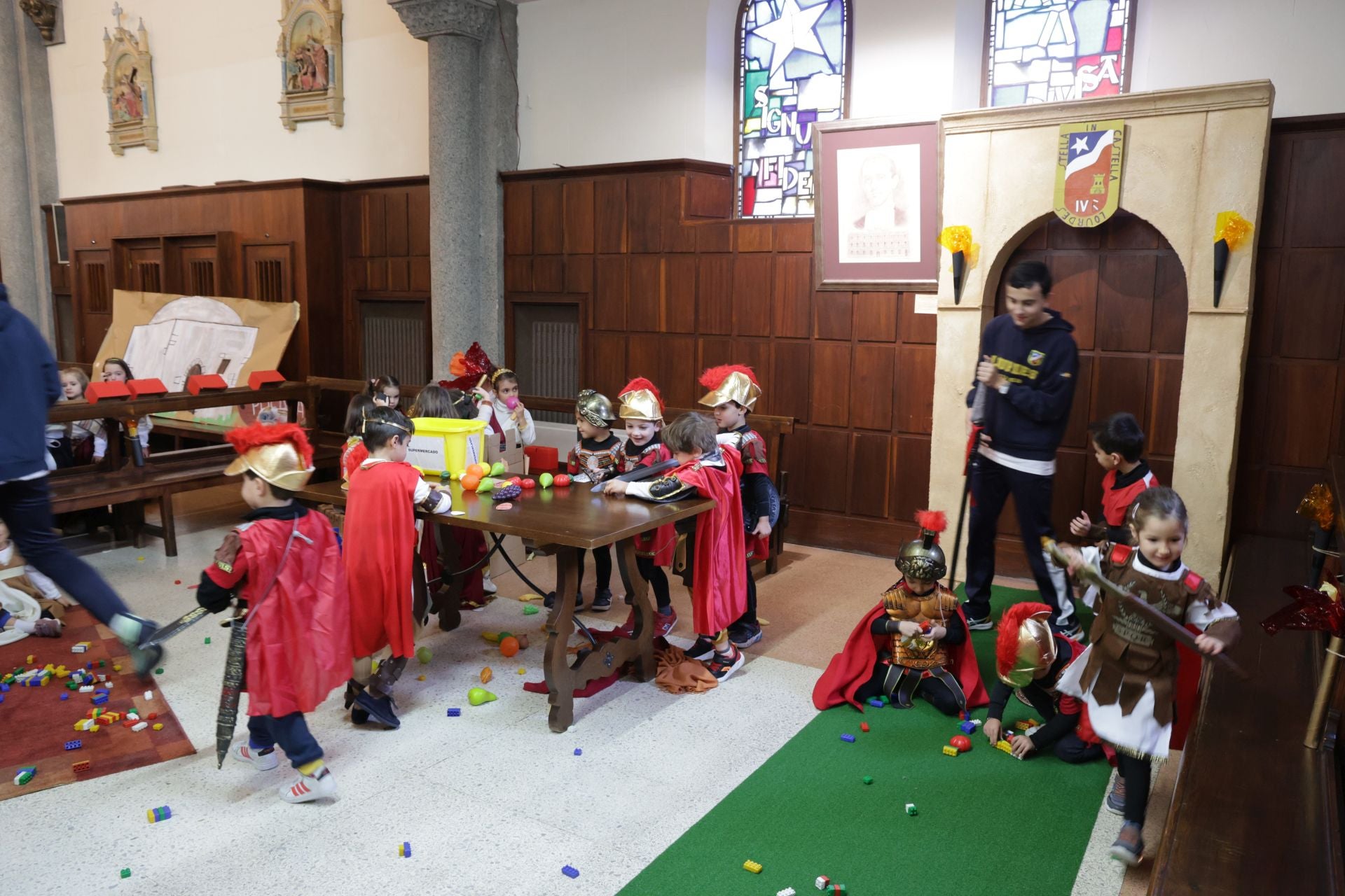 Belén viviente en el colegio de Lourdes de Valladolid