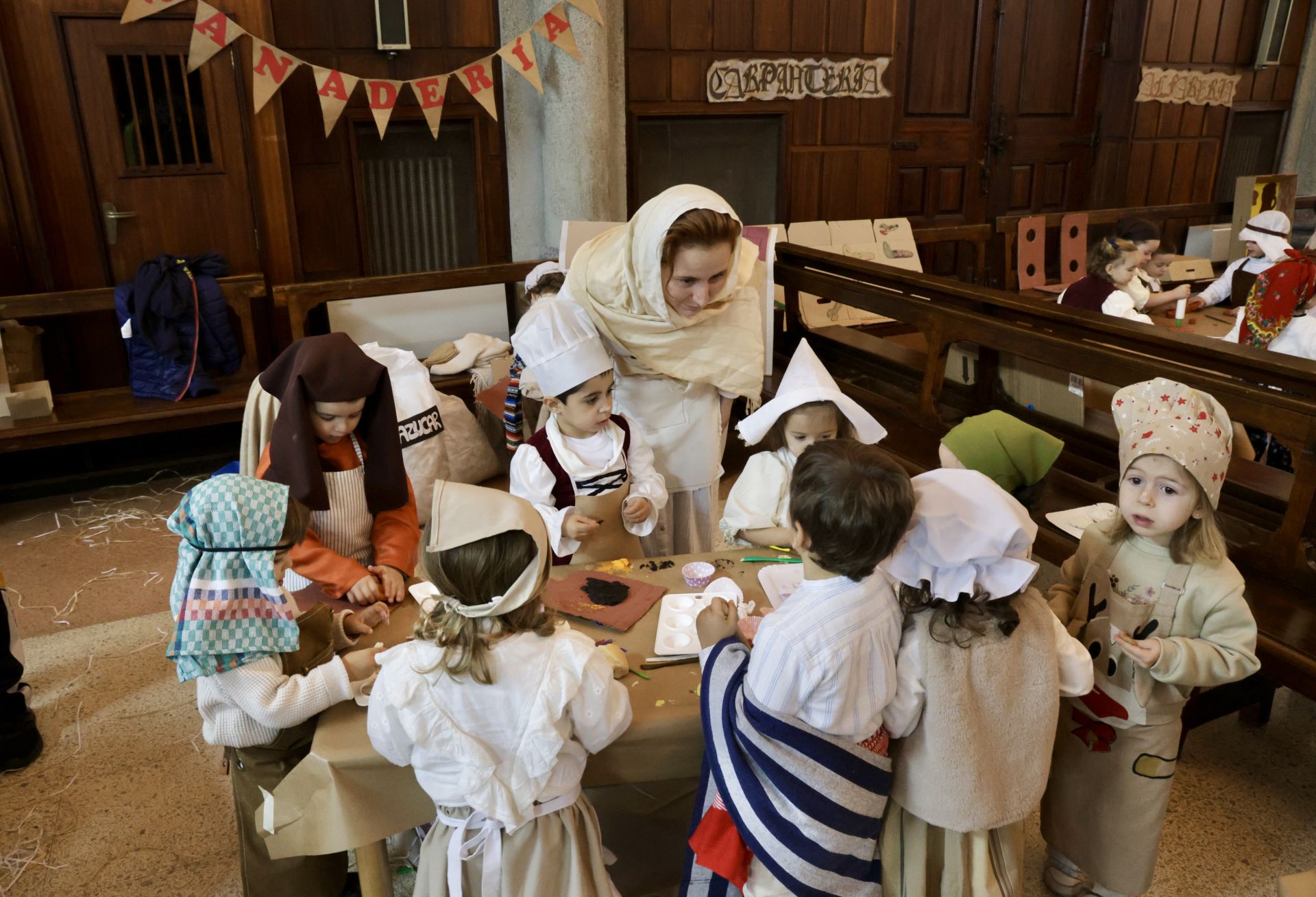 Belén viviente en el colegio de Lourdes de Valladolid