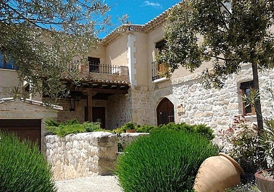 Exterior del hotel rural 'Pago de Trascasas', en Cubillas de Santa Marta.