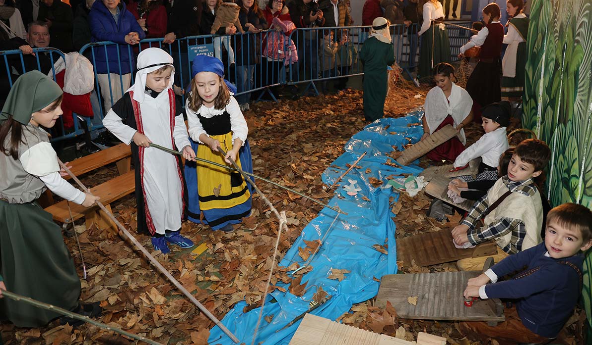 La Salle adelanta la Navidad con el belén viviente