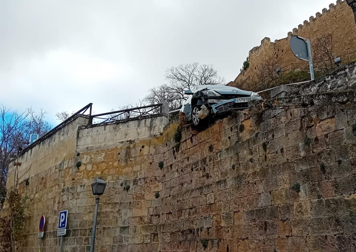 Imagen secundaria 1 - Fotografías del accidente.