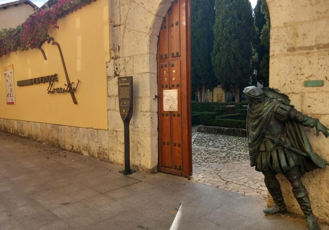 Puerta de acceso a la Casa de Zorrilla.