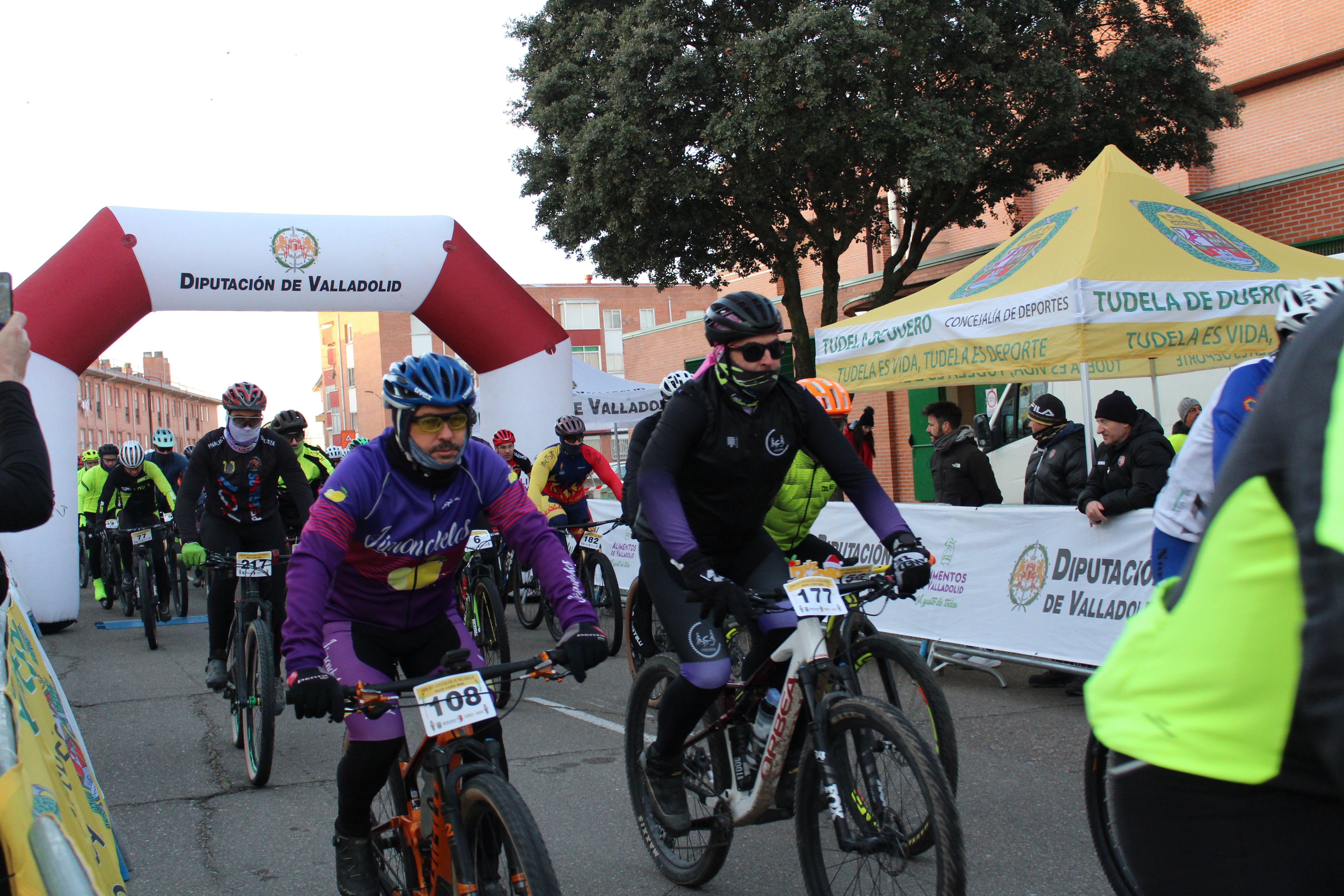 La XIII Bajo Cero Bike de Tudela de Duero, en imágenes