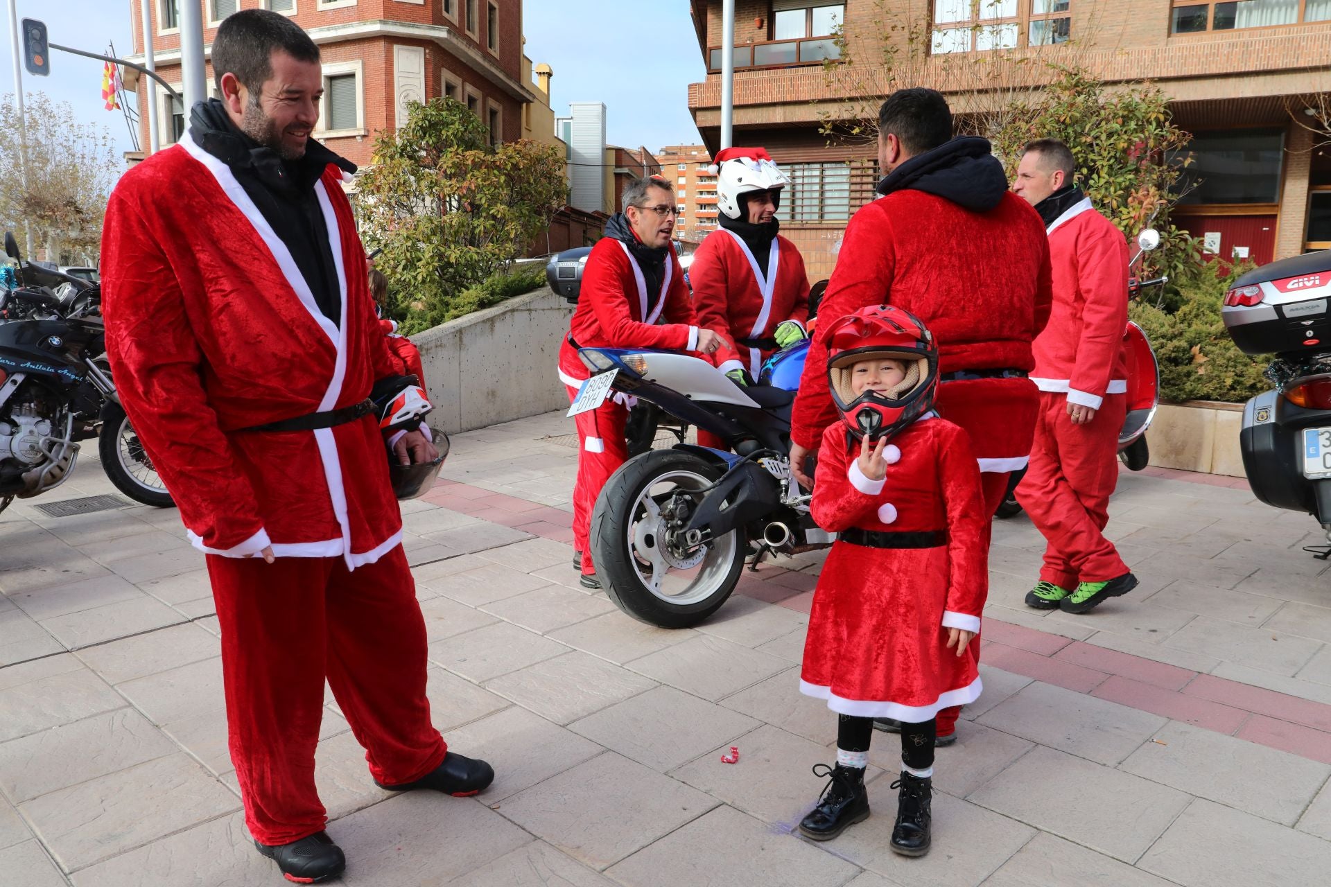 Papa Noel visita anticipadamente Palencia