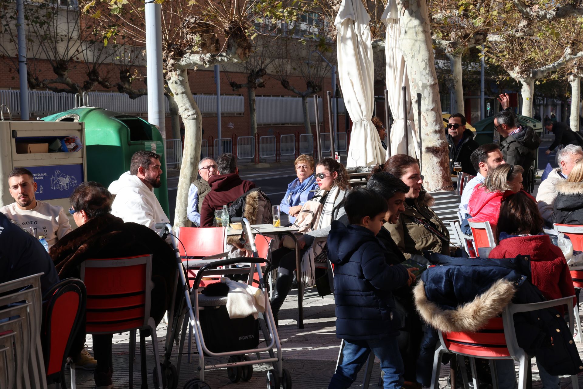 El vermú de Navidad se hace clásico en Palencia