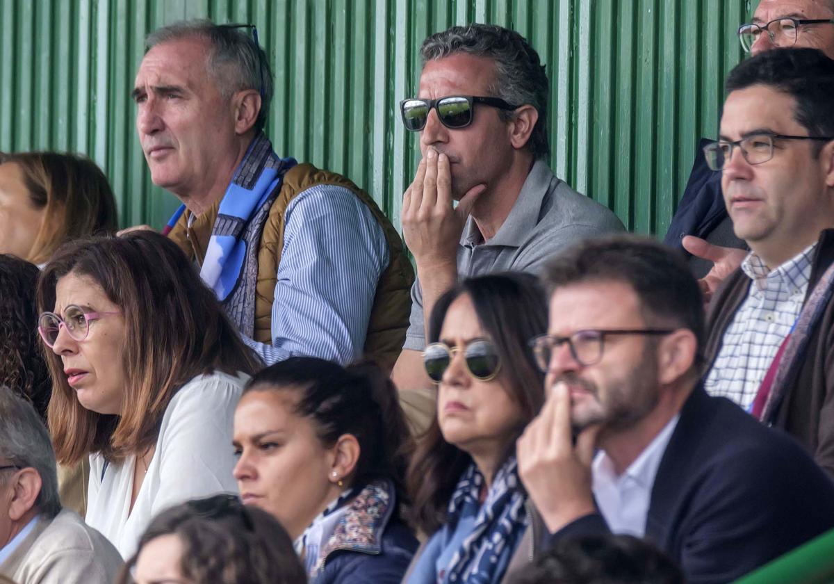 José Mazarías y Agustín Cuenca, en el palco de La Albuera.