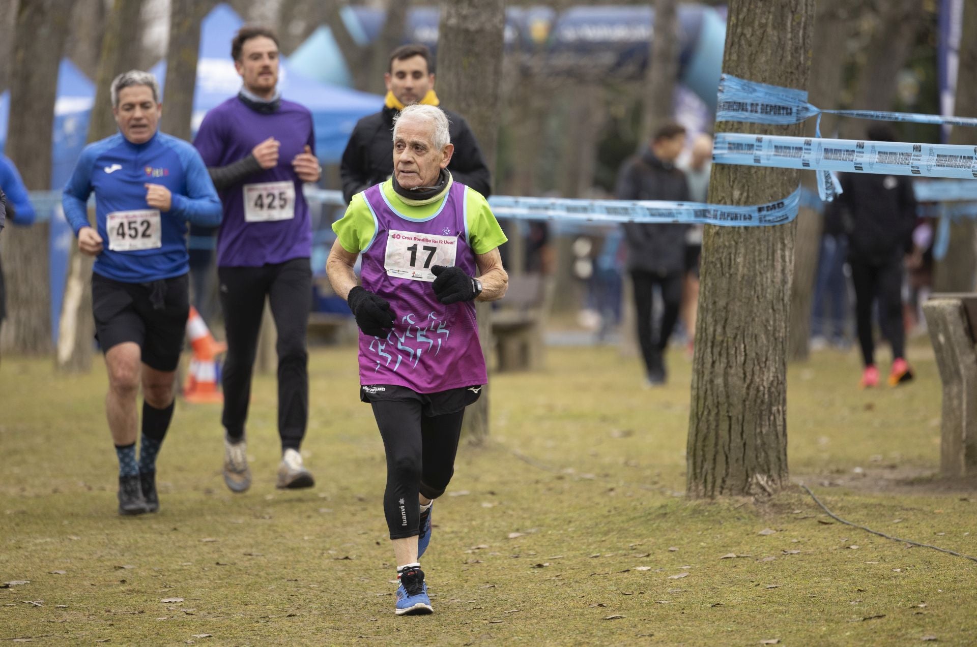 Búscate en las imágenes de la &#039;Cross Rondilla de las Doce Uvas&#039;