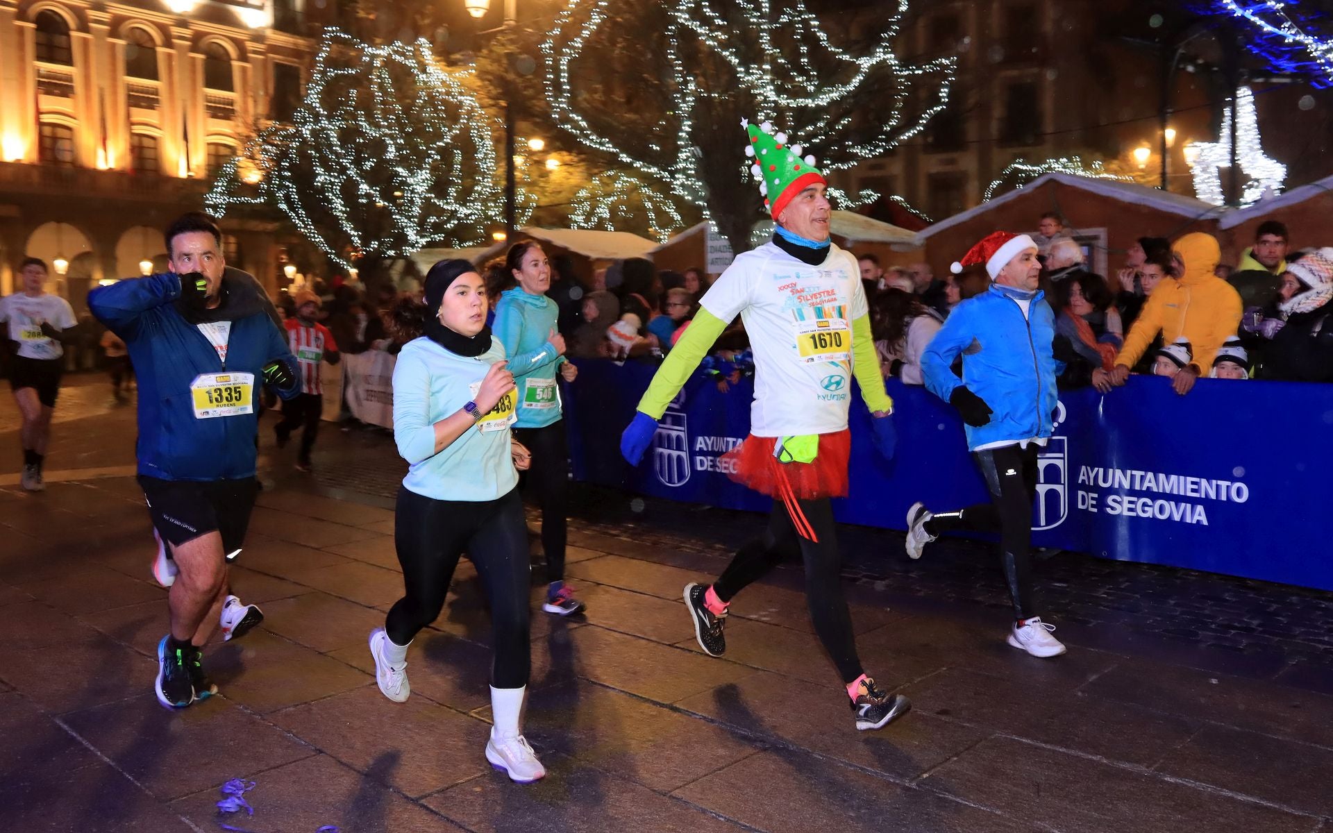 Fotografías de la San Silvestre de Segovia (1 de 3)