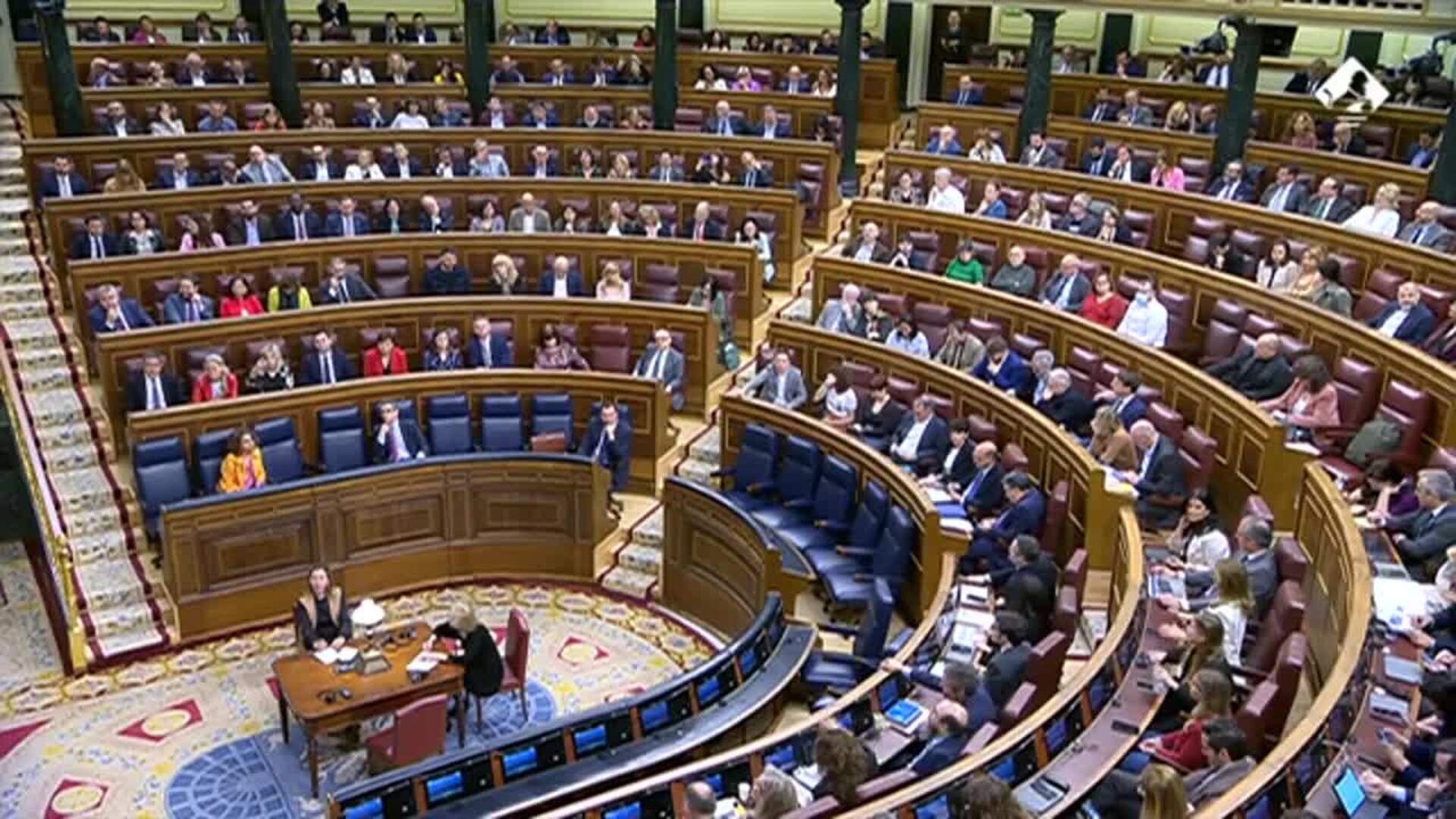 Congreso aprueba comisión de investigación de PSOE por contratos de mascarillas