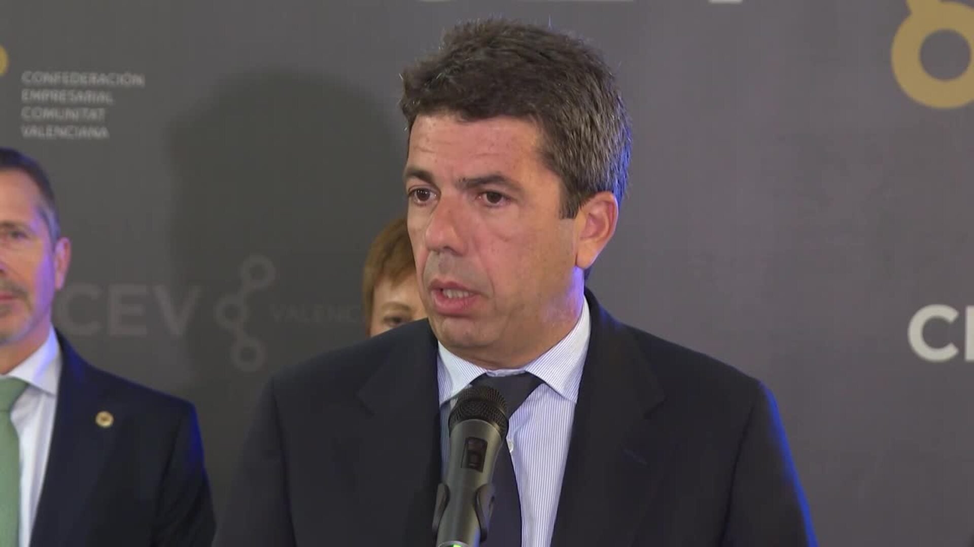 Mazón se pone "a disposición" de Catalá para avanzar en la resolución de la ATE de Mestalla