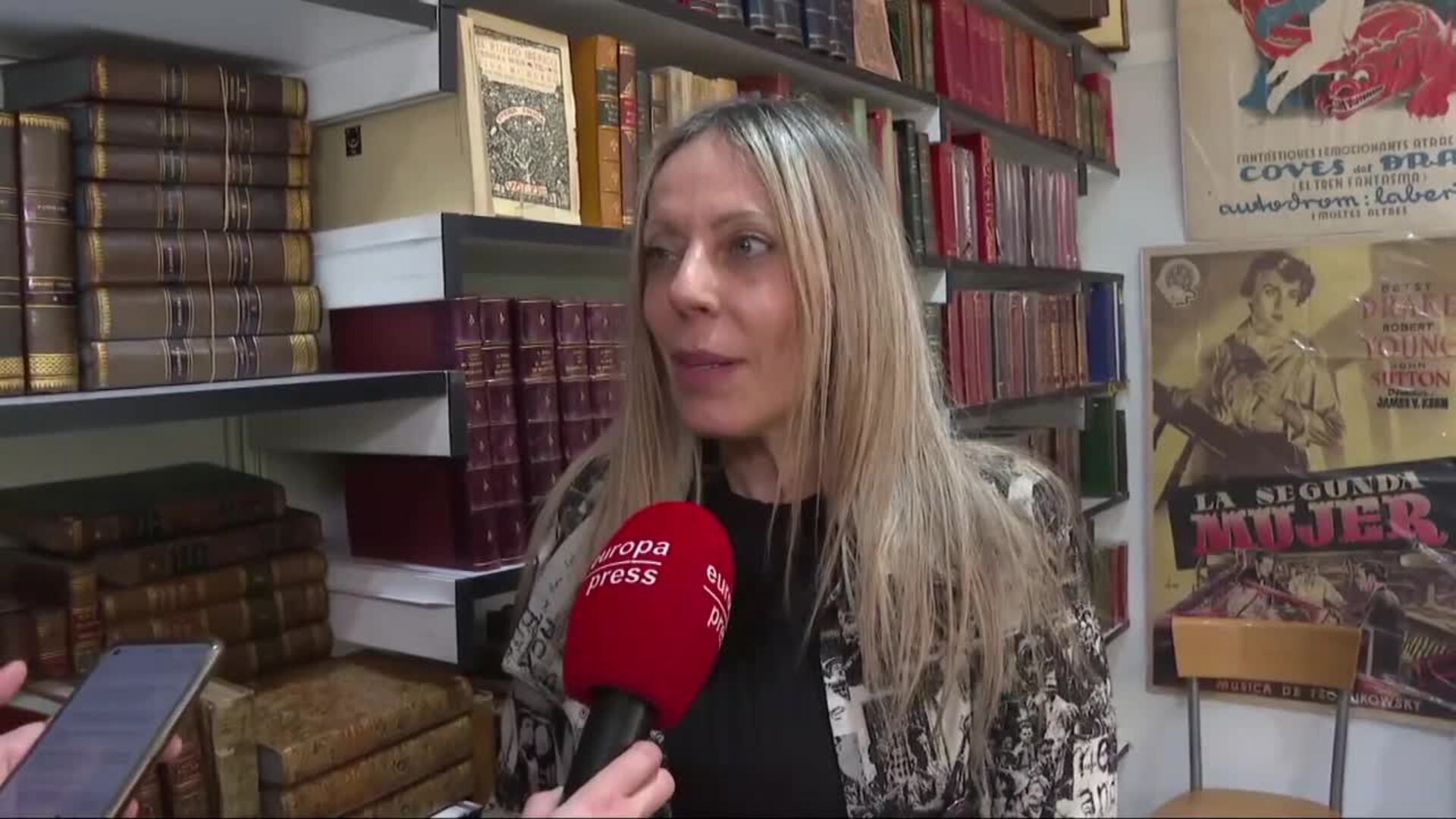 La nueva edición de la Feria del Libro Antiguo y de Ocasión arranca "superando expectativas"