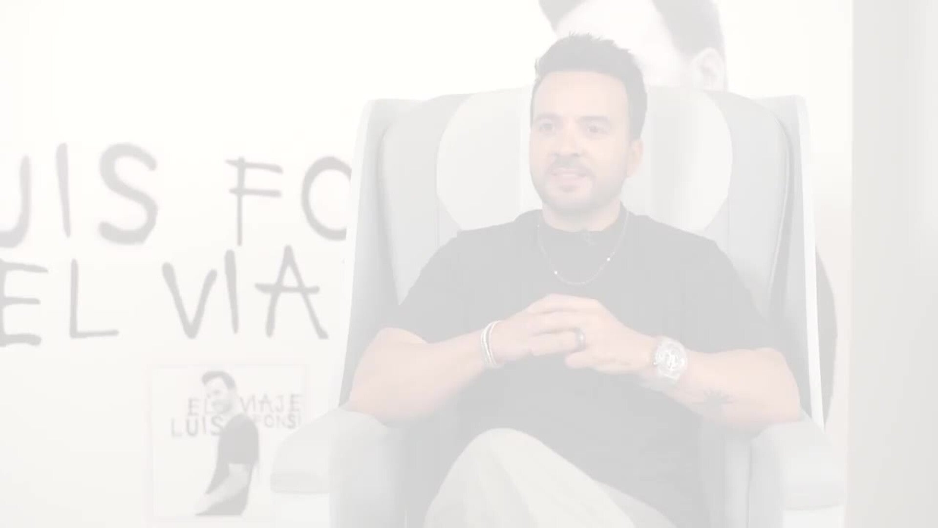 Luis Fonsi celebra sus 25 años de carrera con el álbum 'El viaje'
