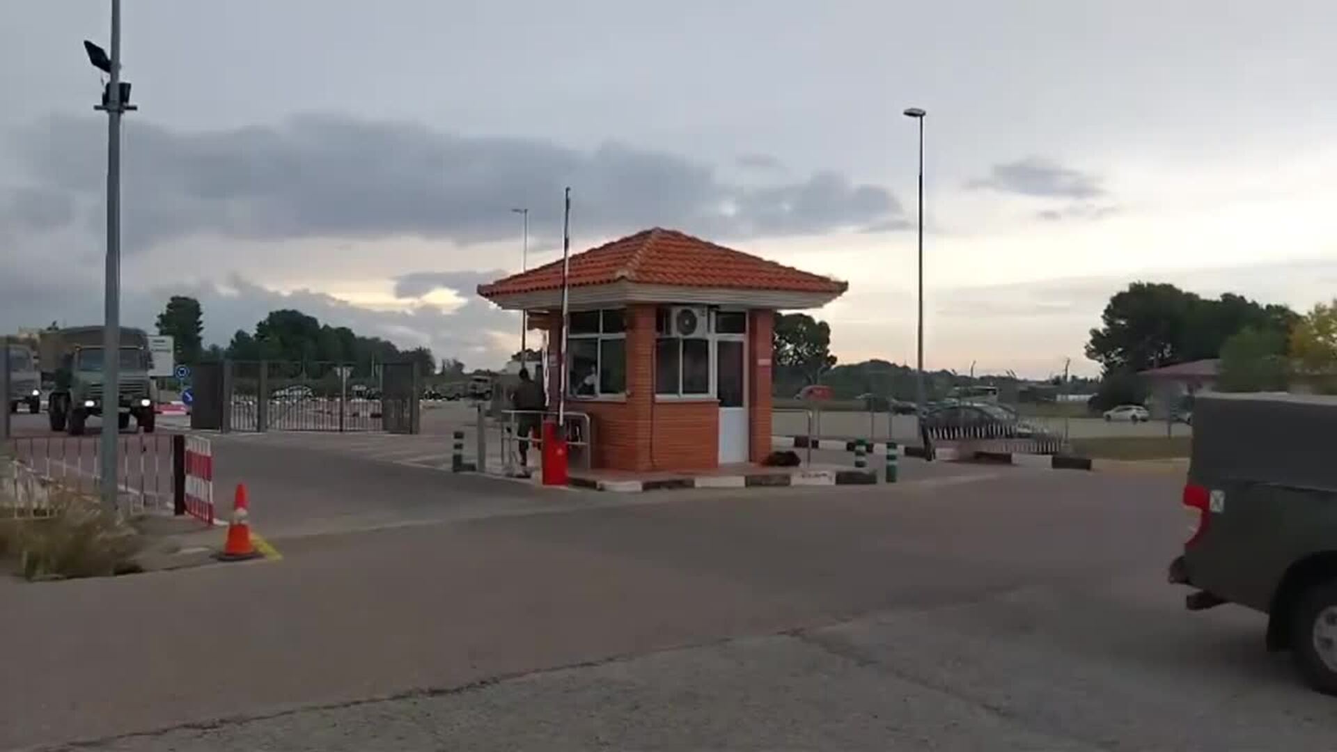 Continúa la llegada de militares para ayudar en las zonas afectadas por la DANA en Valencia