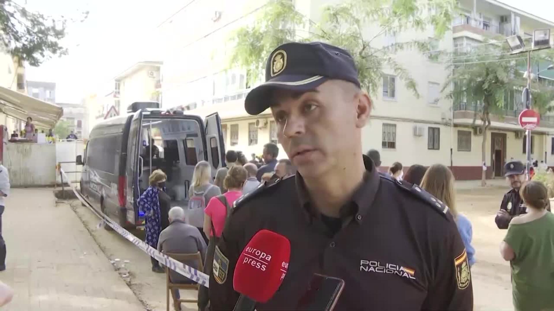 Afectados por la DANA de Valencia tratan de dar comienzo a su nueva normalidad