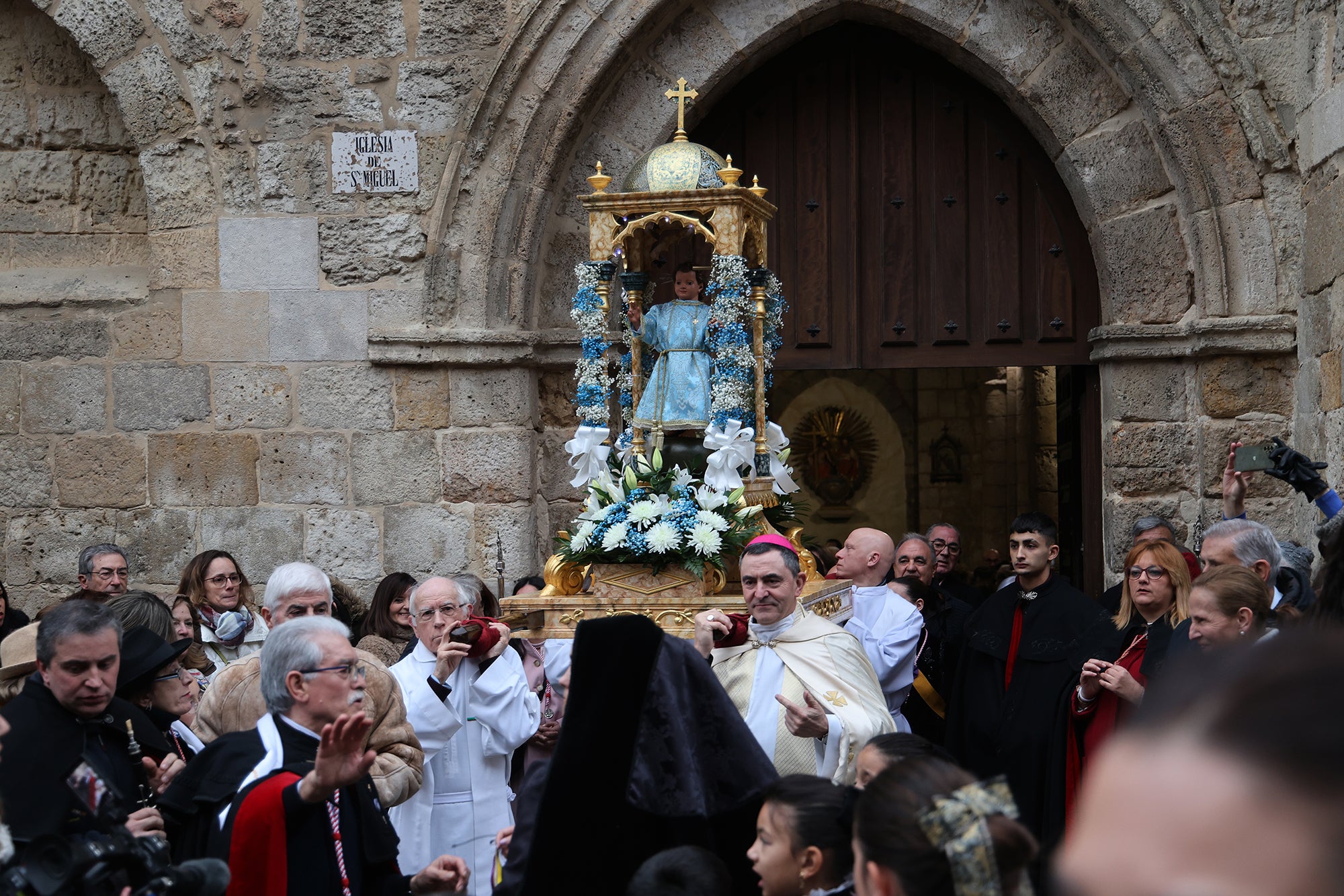 Así ha sido el Bautizo del Niño en Palencia