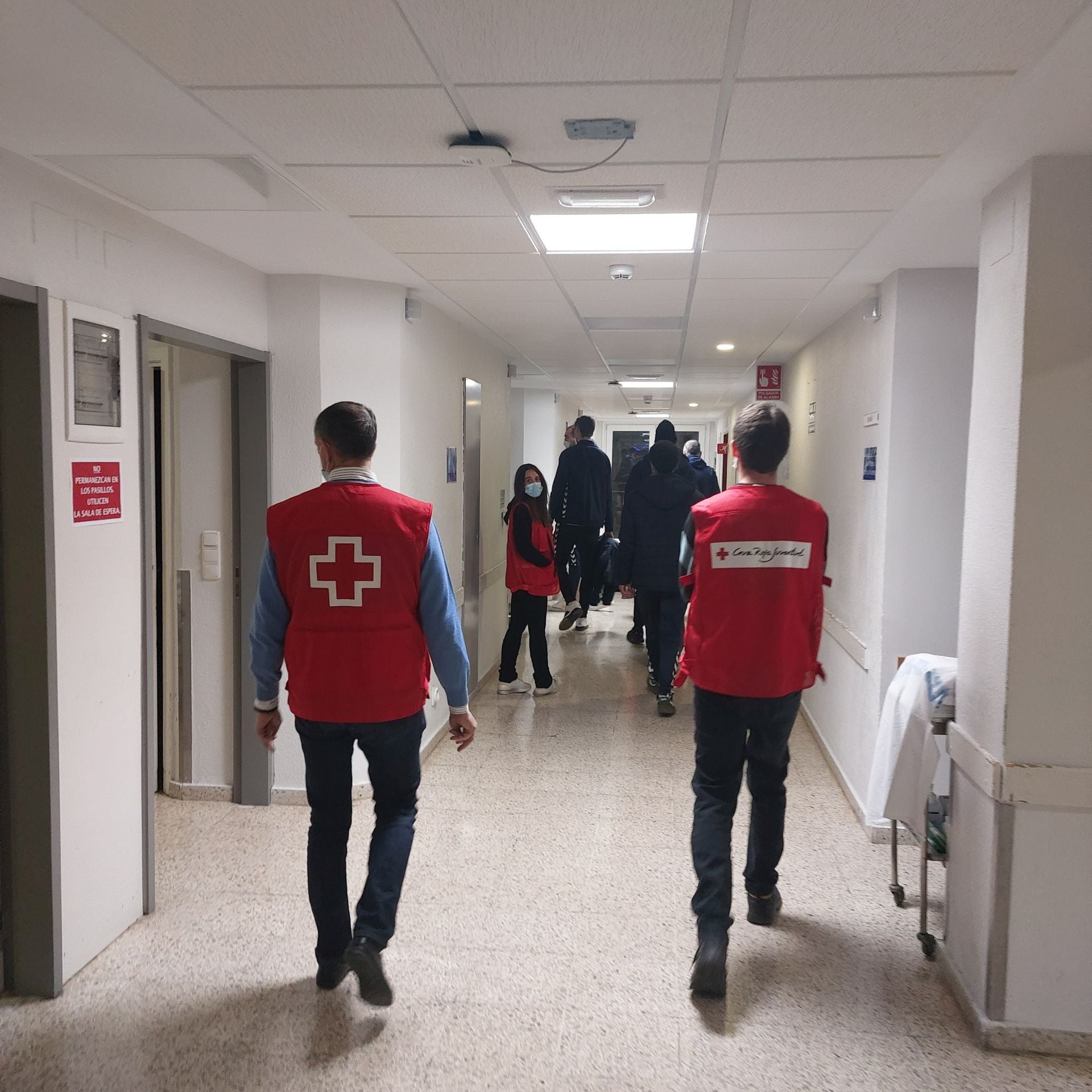 Cruz Roja y el Súper Agropal Palencia reparten ilusión en el Hospital de Palencia