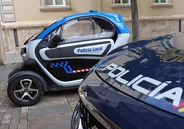 Vehículos de la Policía Nacional y Local en la capital palentina.