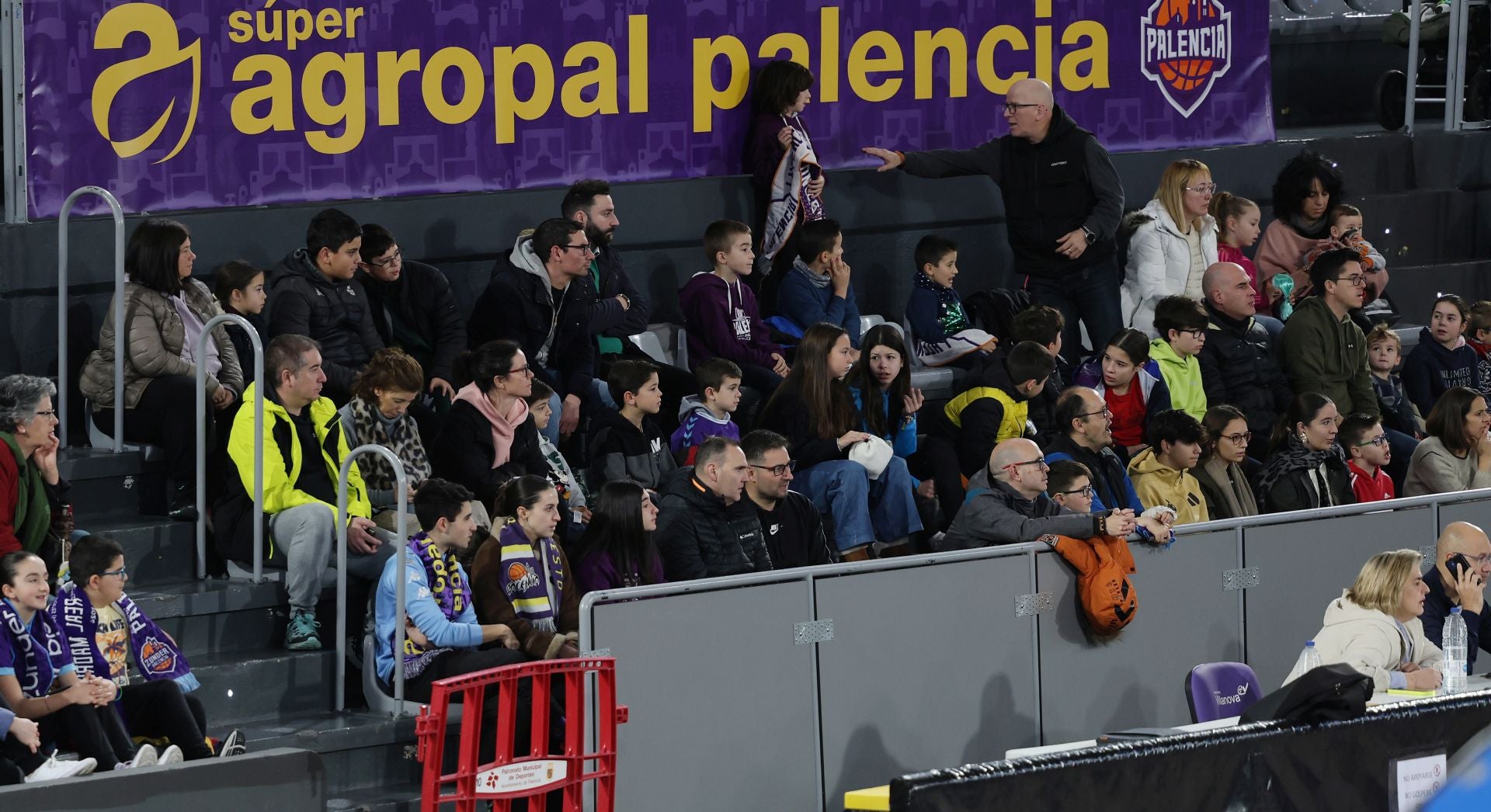 Así ha sido el entrenamiento de puertas abiertas del Súper Agropal Palencia