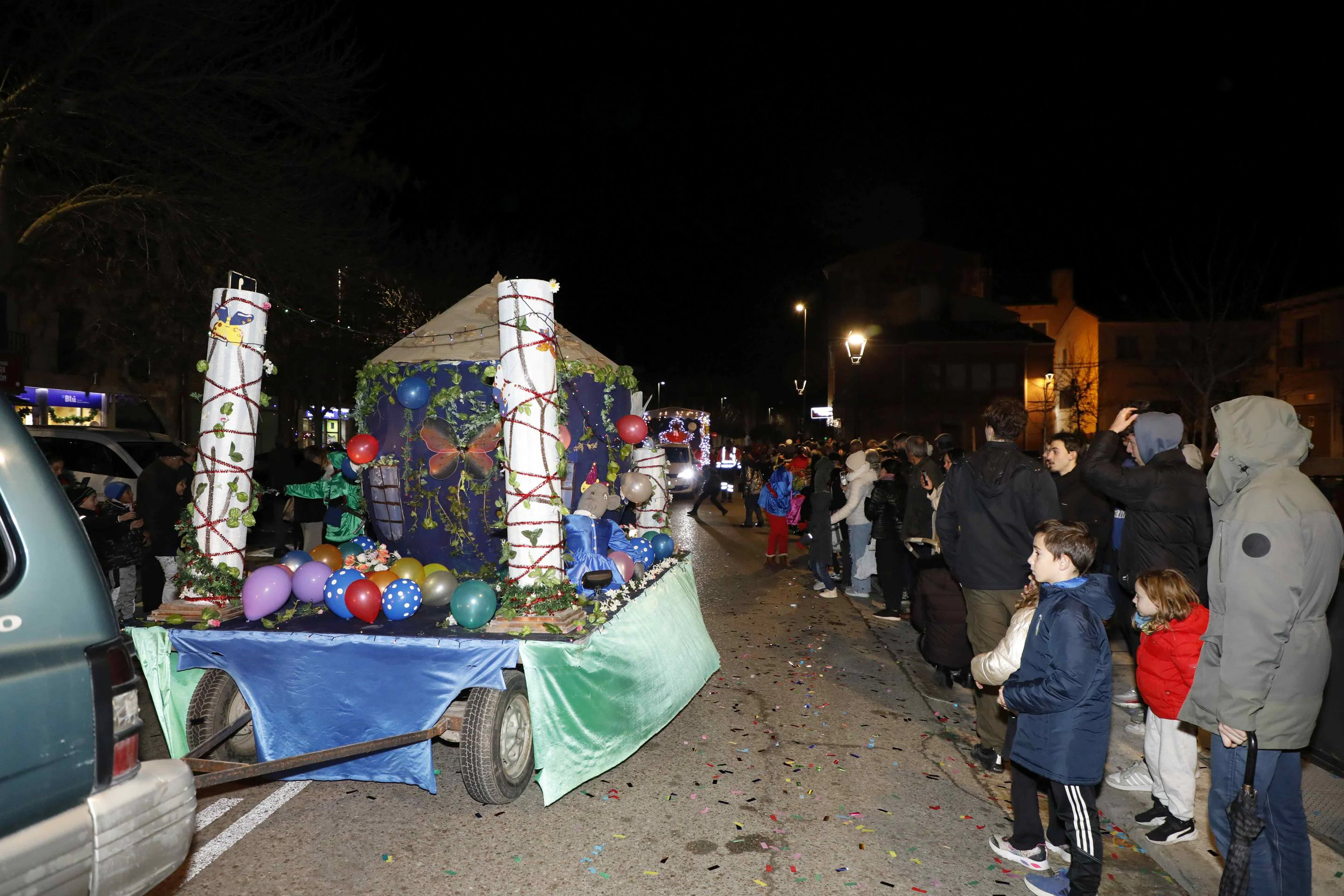 La cabalgata de Reyes de Peñafiel, en imágenes