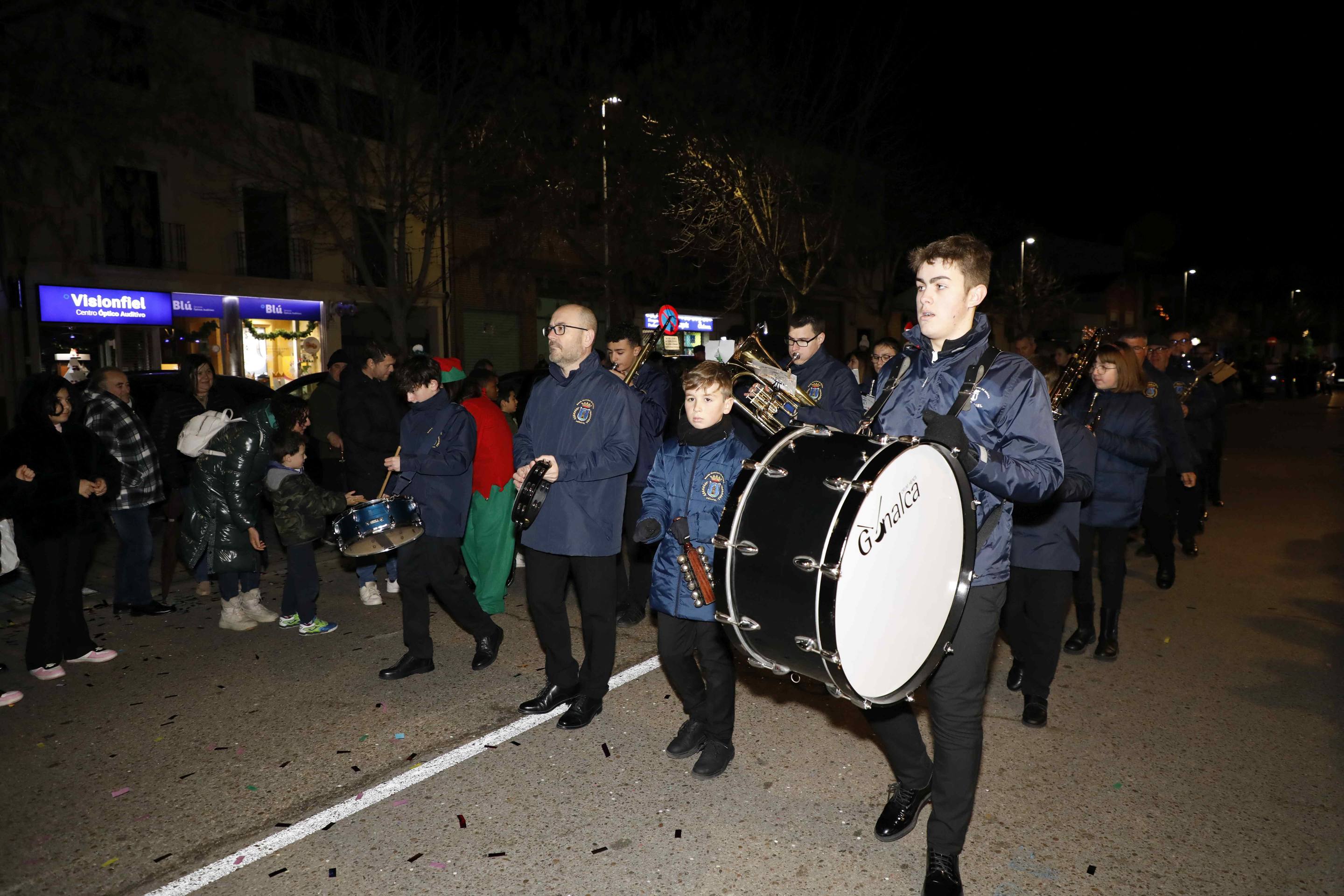 La cabalgata de Reyes de Peñafiel, en imágenes