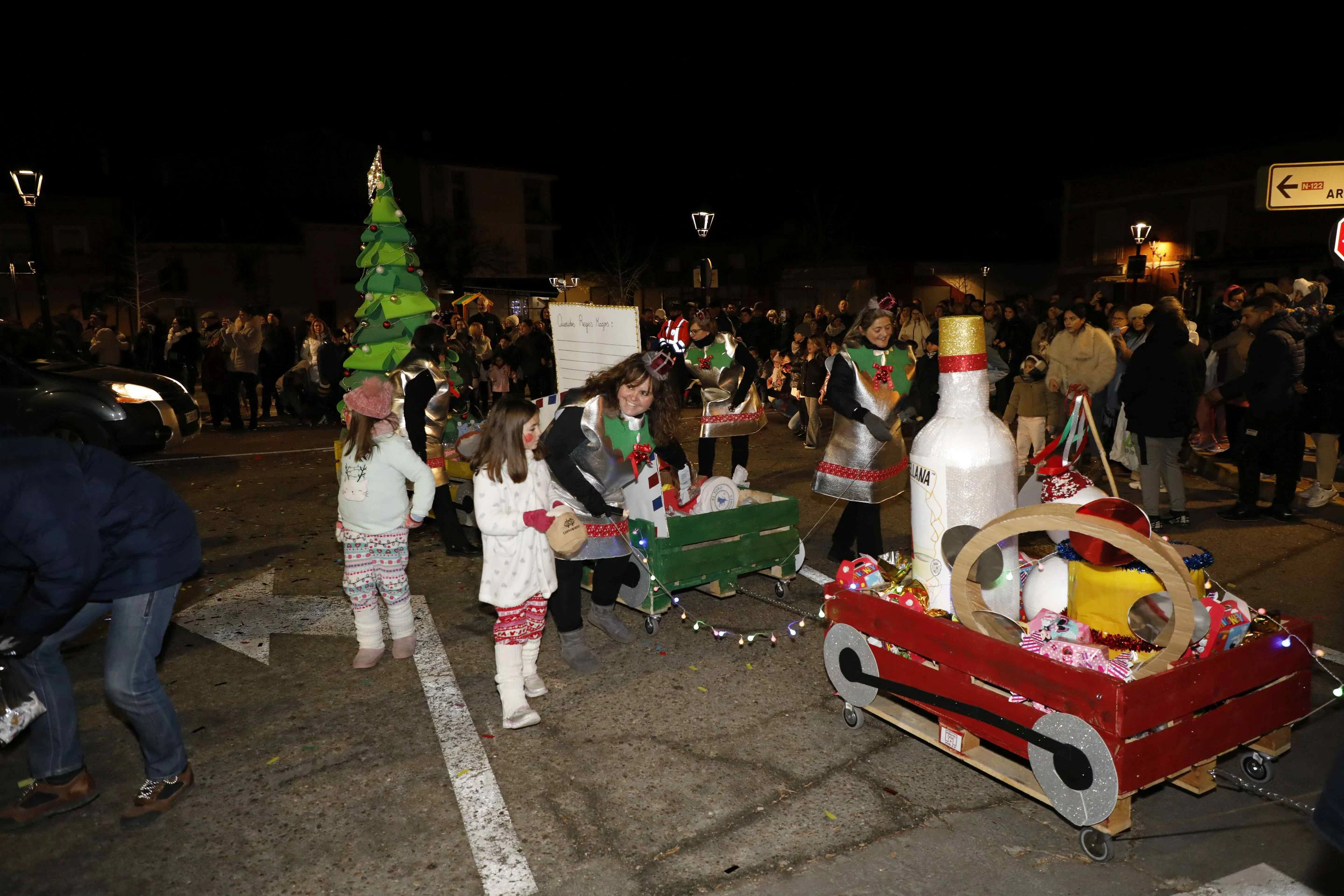 La cabalgata de Reyes de Peñafiel, en imágenes