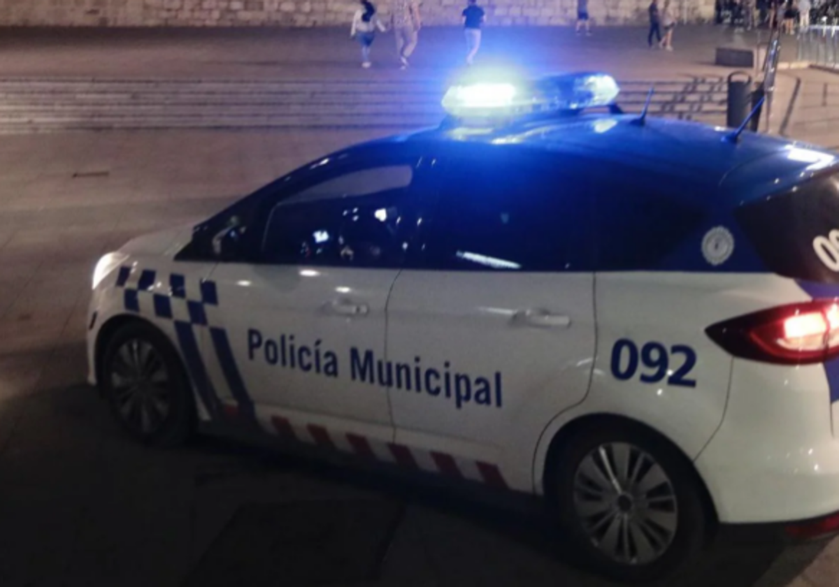 Imagen de archivo de un vehículo policial en Valladolid.