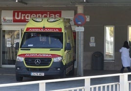 Entrada a Urgencias del Hospital General de Segovia.