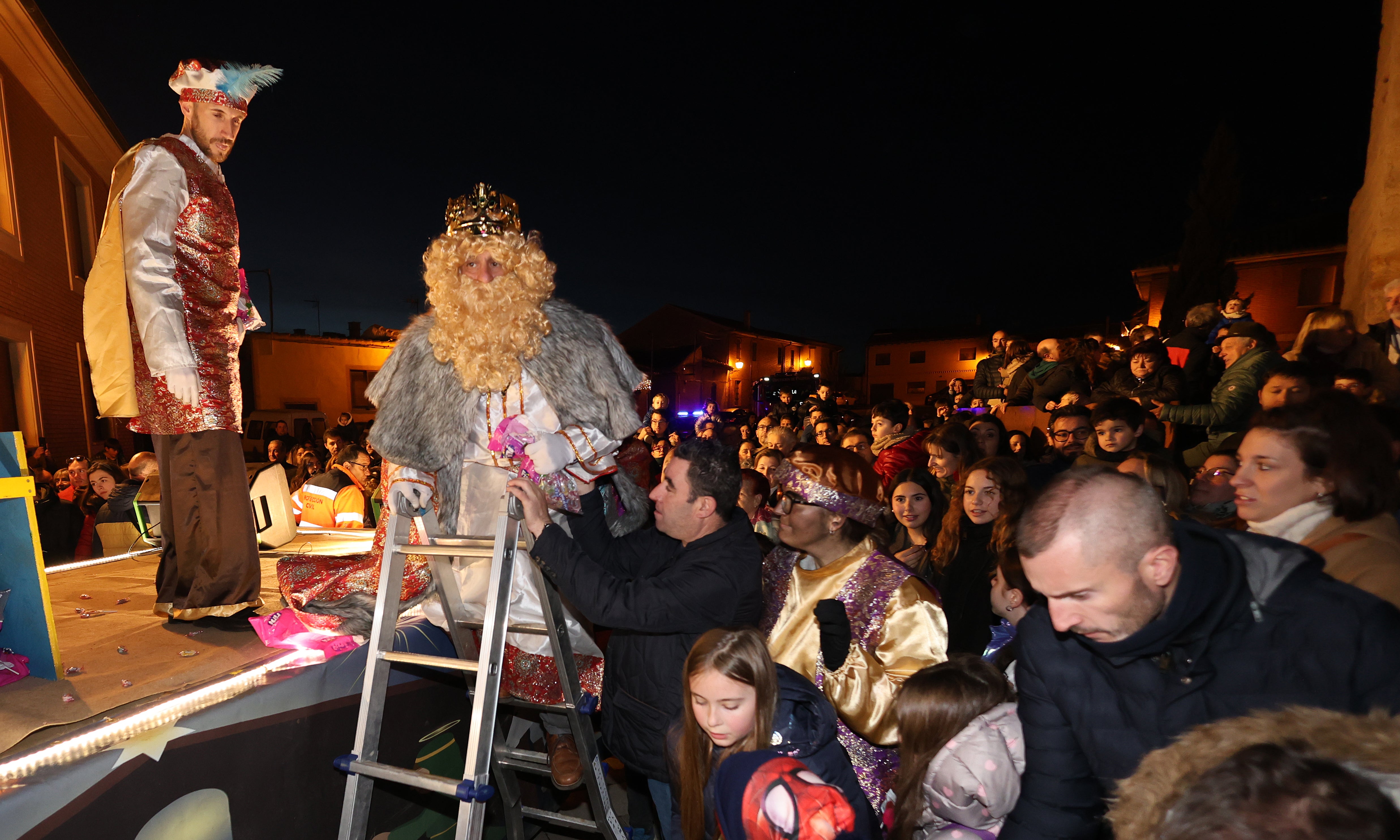 Así ha sido la Cablagata de despedida de los Reyes en Becerril