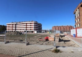 Parcela de Nueva Balastera, en la que se han iniciado las obras de las viviendas colaborativas.