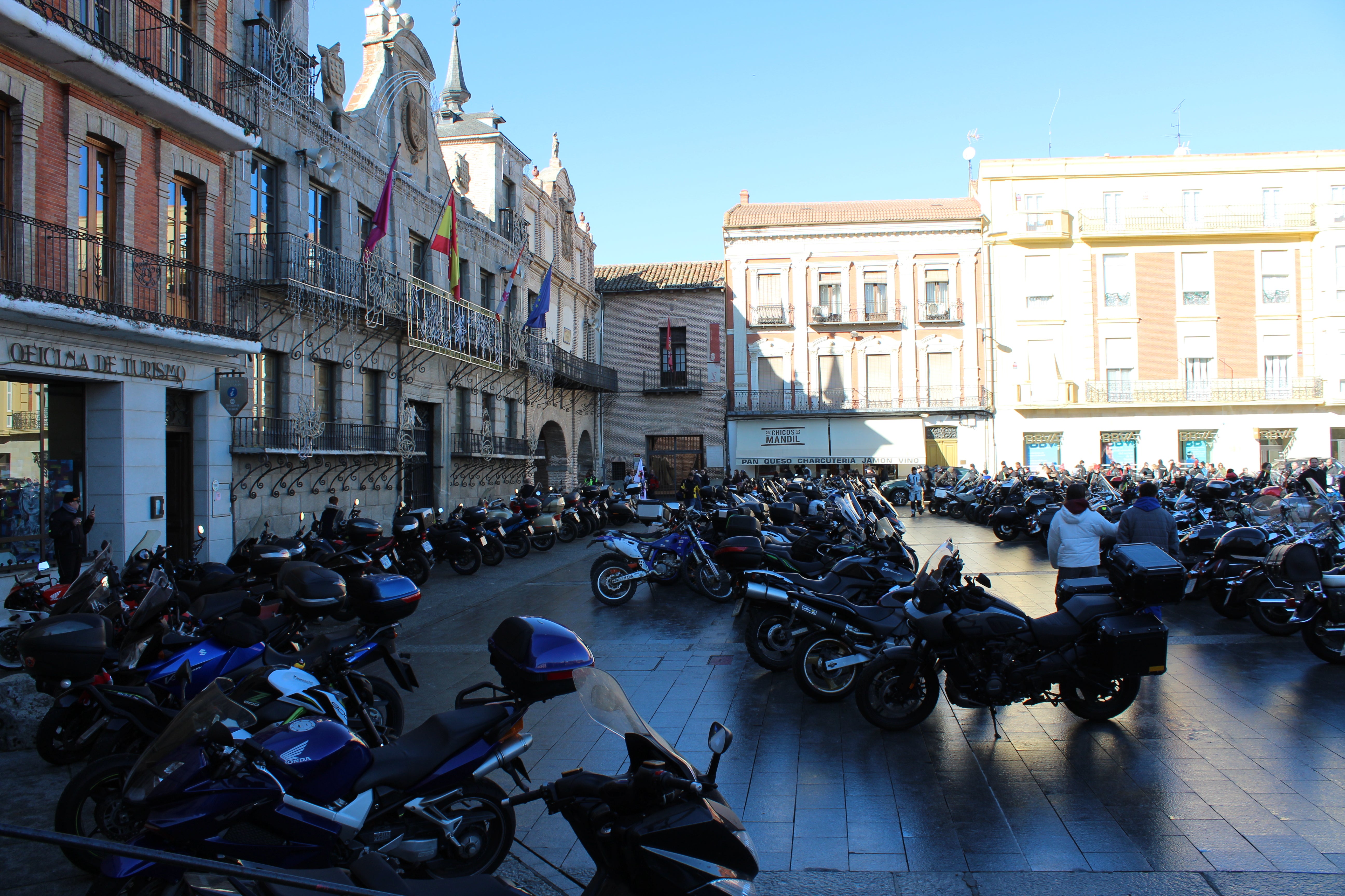 Excursión de Motauros a Medina del Campo, en imágenes