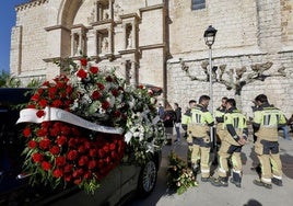 Funeral en Tudela de Duero por el bombero fallecido en acto de servicio en Fompedraza