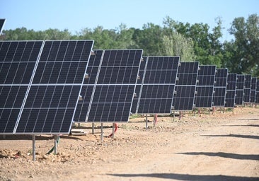 La construcción de dos plantas solares en Villalar creará 460 empleos durante las obras